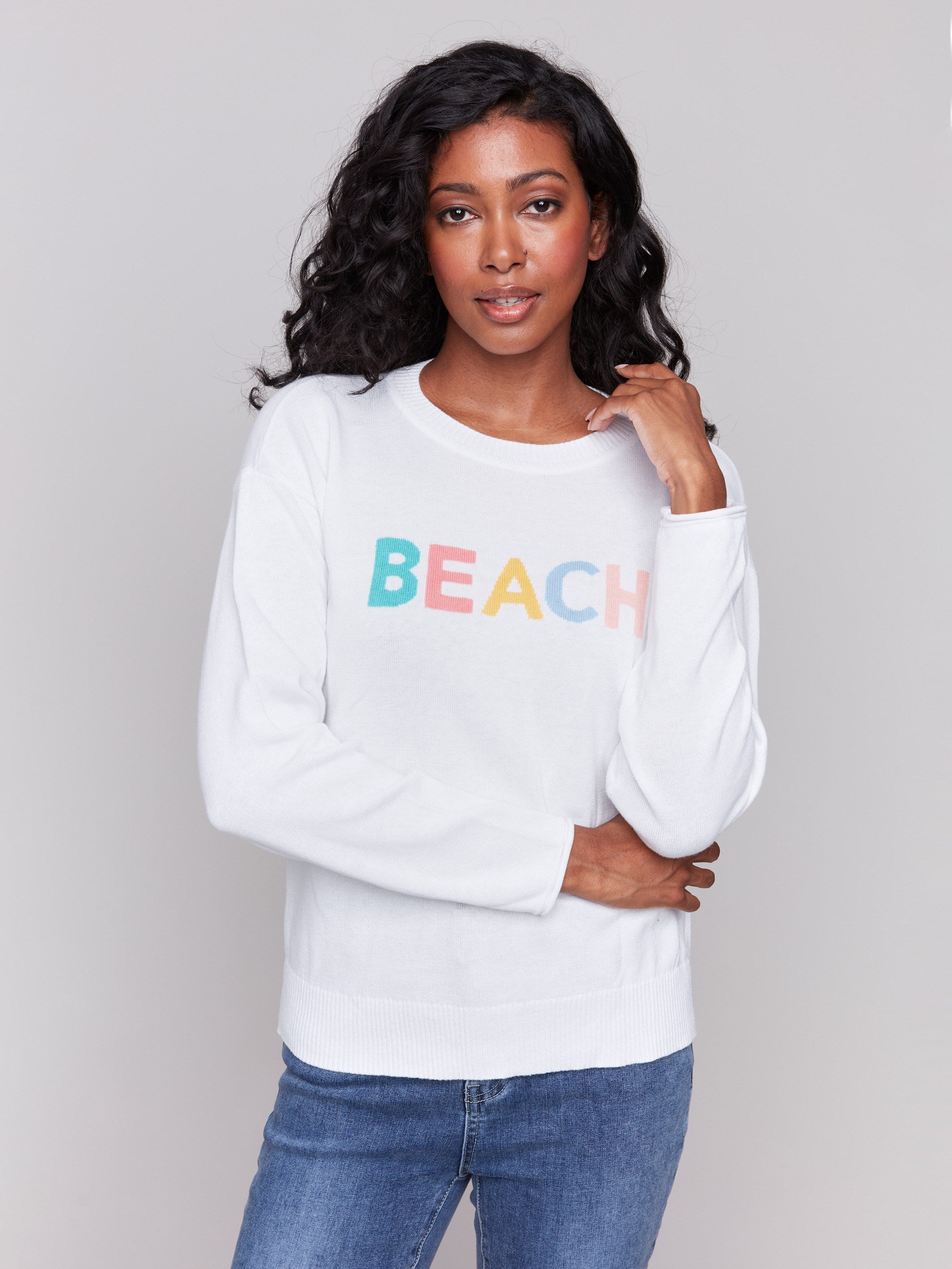 Soft Cotton Knit Sweater with Beach Print - White | Cozy Pullover for Women | Perfect for Casual Outings, Beach Vacations & Fall Layering