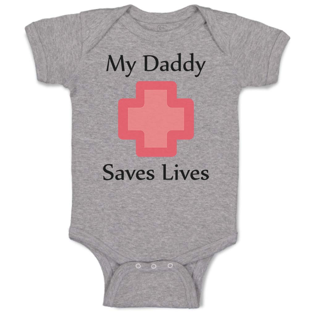 Adorable EMT Paramedic Dad Baby Bodysuit - 'My Daddy Saves Lives' Cute Onesie for Boys & Girls - Perfect for Father's Day Gifts & First Responder Appreciation