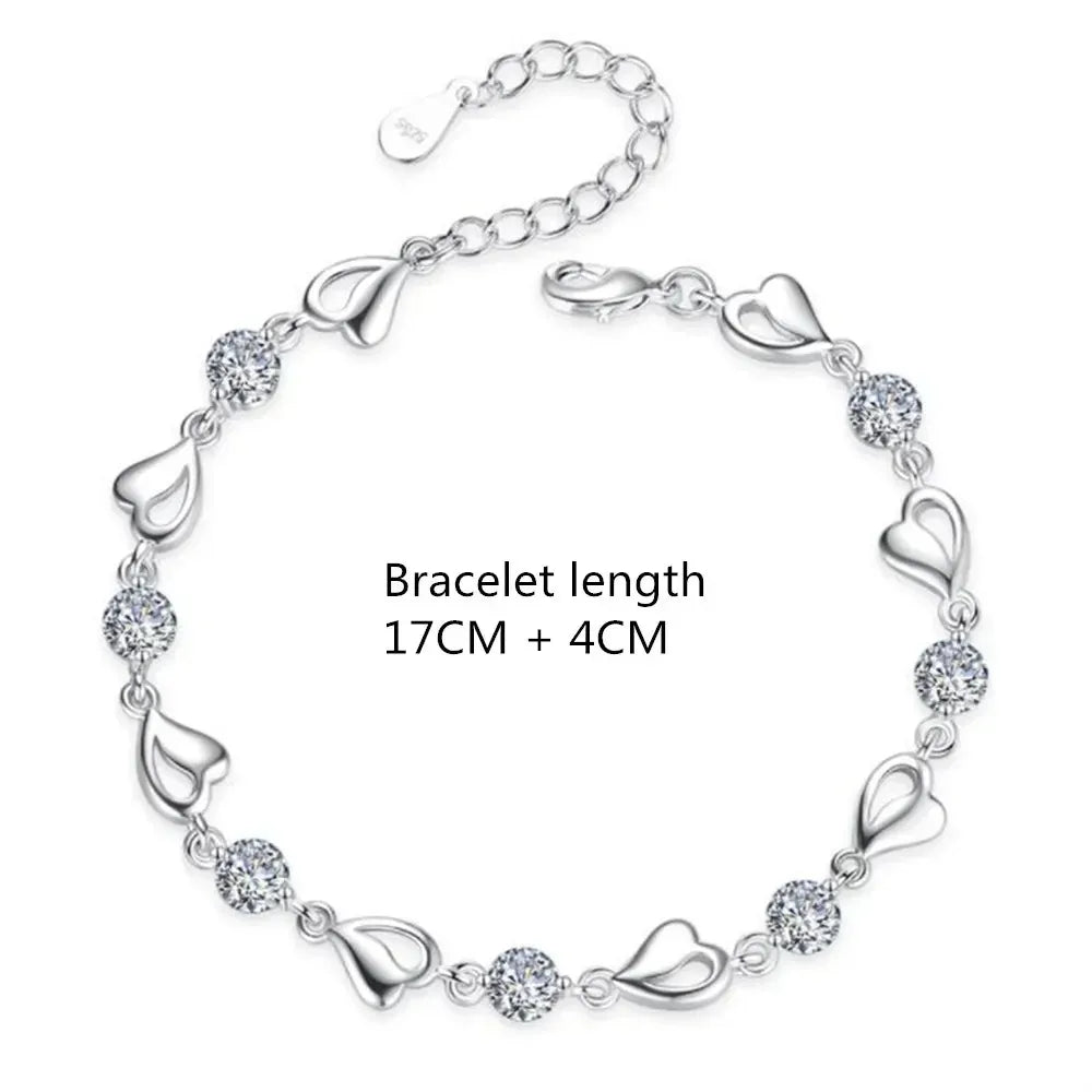 Crystal Heart Necklace - Elegant & Sparkling Jewelry Gift for Women - Perfect for Valentine's Day, Anniversary & Romantic Occasions