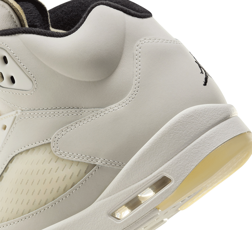 AIR JORDAN 5 RETRO SE Basketball Shoes for Men - Authentic Retro Sneakers for Streetwear & Sports Performance | Perfect for Basketball, Casual Wear & Sneaker Collection