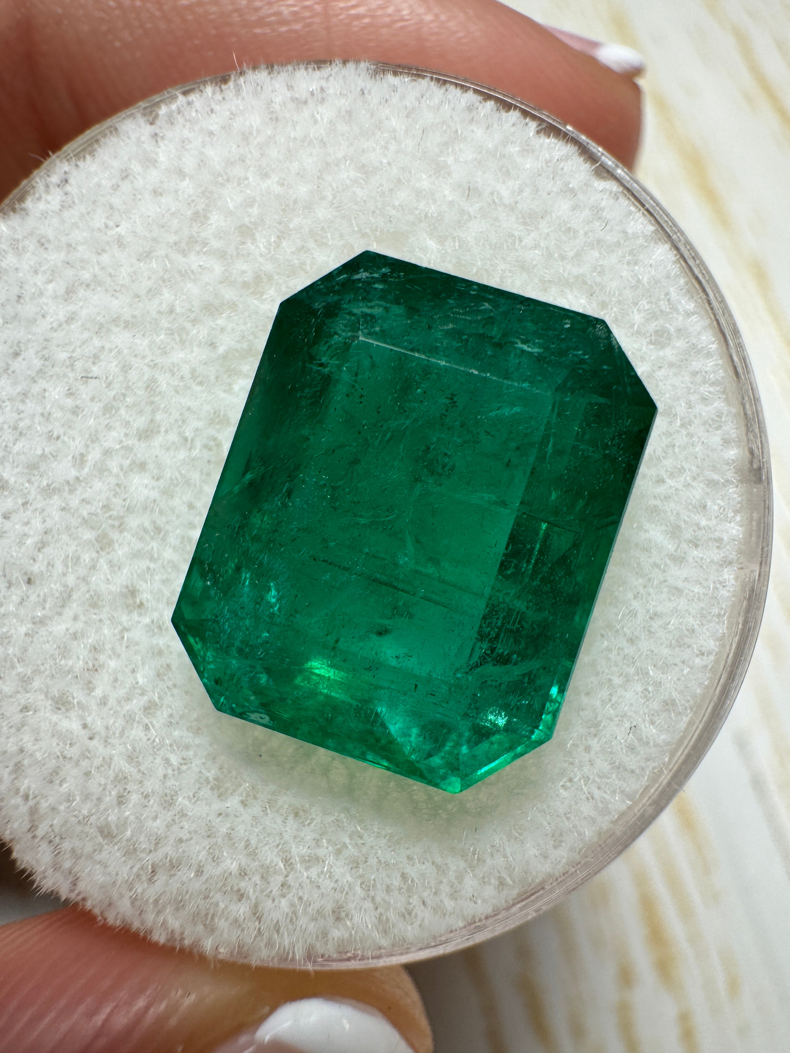 8.60 Carat 13.5x11mm Deep Green Emerald Cut Loose Zambian Emerald Gemstone for Jewelry Making - Engagement Rings, Pendants & Earrings