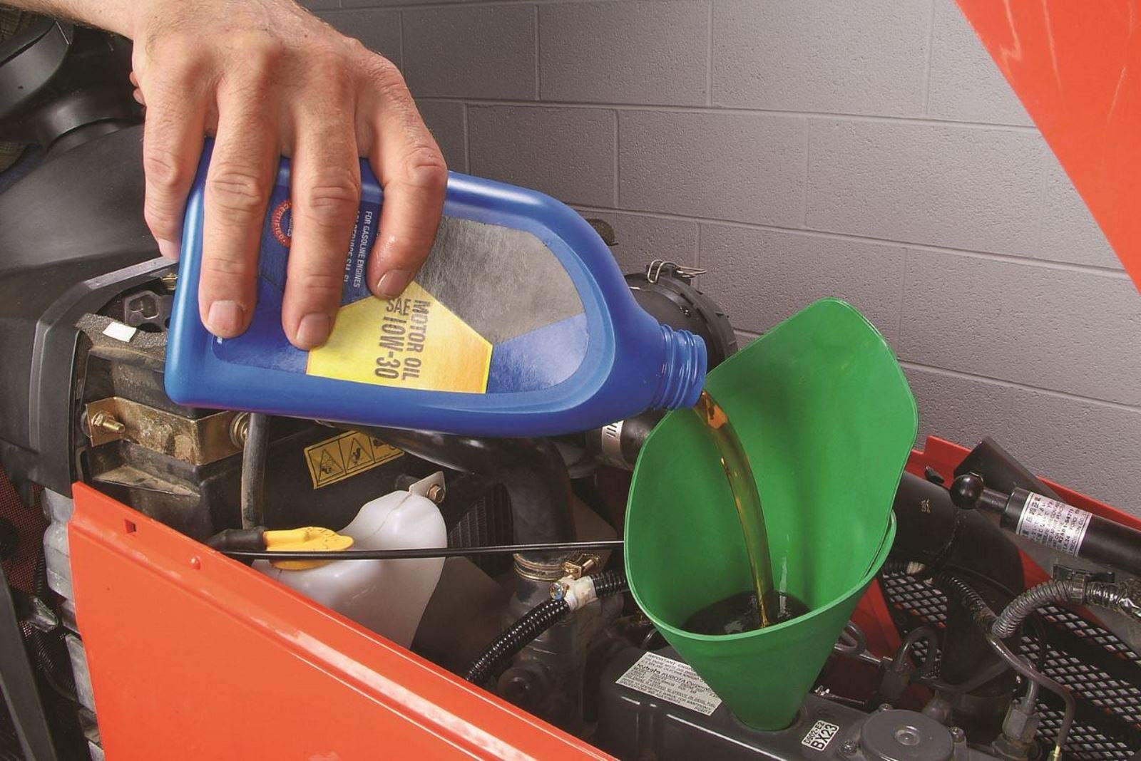 Flexible Automotive Funnel - Durable Oil Change & Drain Funnel for Cars, Trucks, Motorcycles | Perfect for DIY Oil Changes, Fluid Transfers & Maintenance