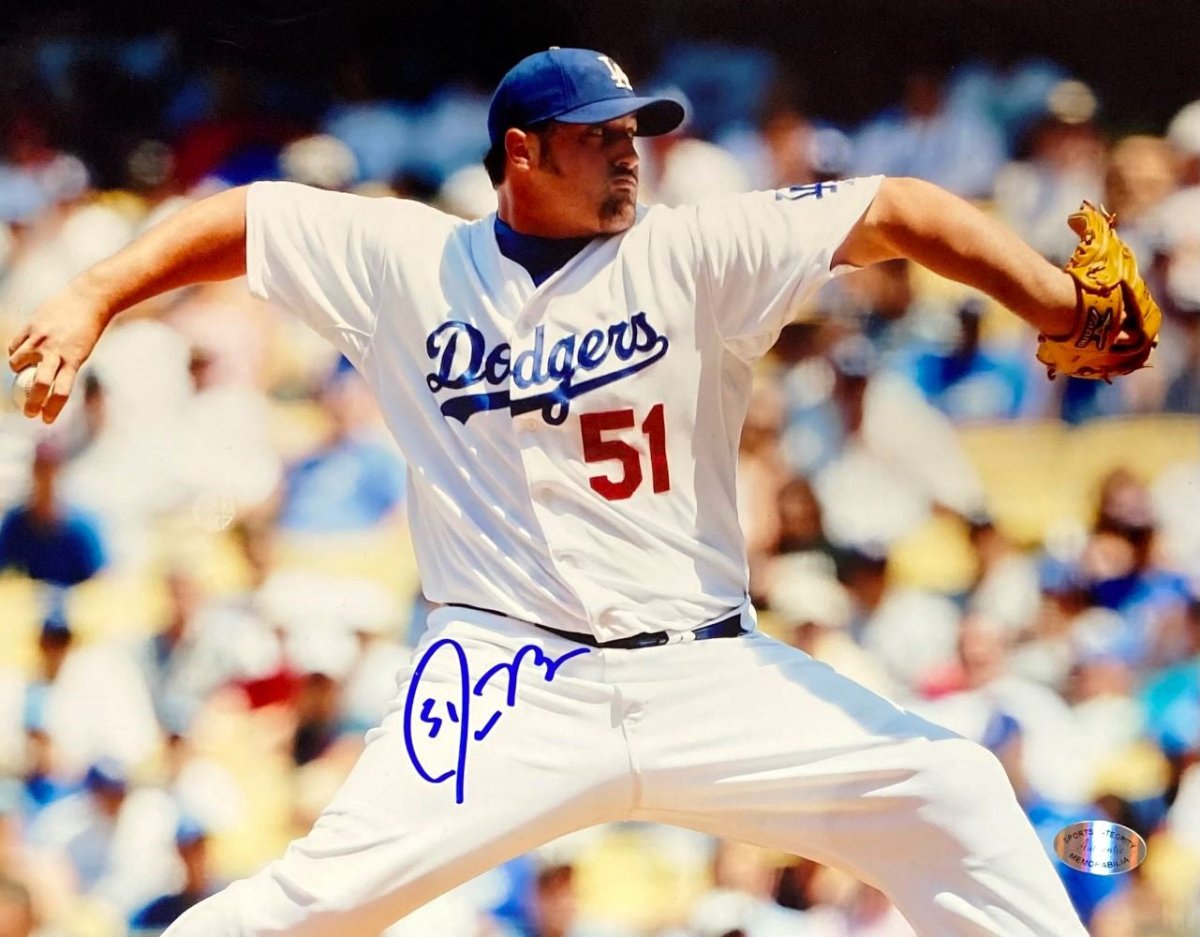 Jonathan Broxton Autographed 8x10 Photo - Los Angeles Dodgers Memorabilia - Signed Sports Illustrated Collectible - Perfect for Baseball Fans and Sports Memorabilia Displays