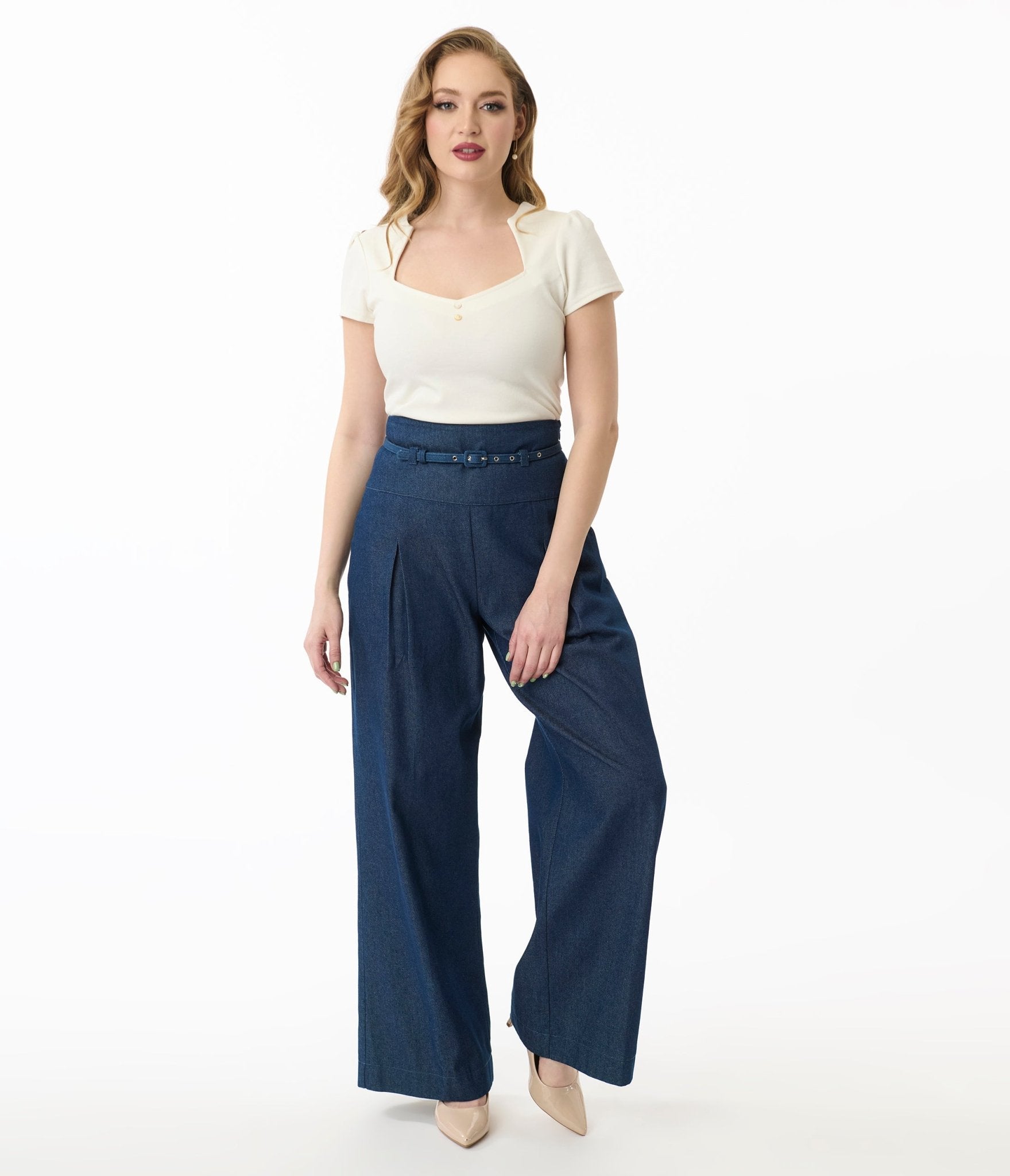 Vintage Cream Pentagon Collar Knit Top - Unique Retro Sweater for Women | Perfect for Casual Outfits, Office Wear & Fall Fashion