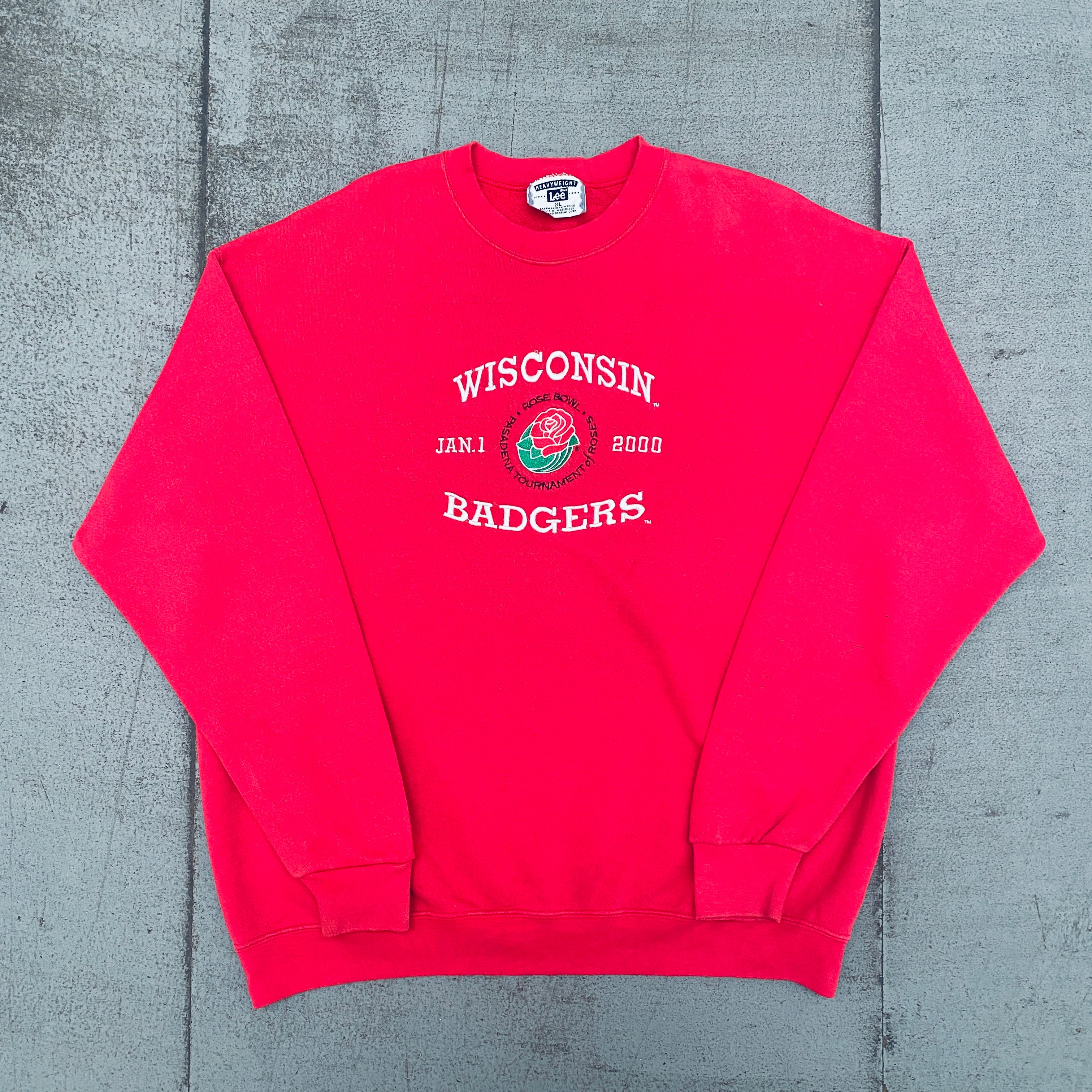 Wisconsin Badgers 2000 Embroidered Spellout Rose Bowl Sweatshirt XL - Vintage NCAA Football Fan Apparel for Game Day & College Spirit Wear