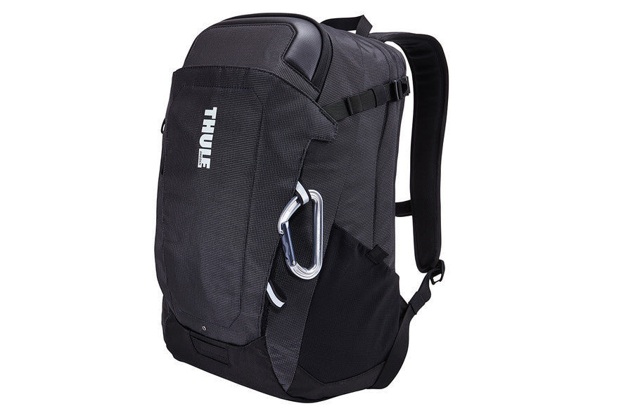 Thule EnRoute Triumph 2 Daypack - Lightweight Hiking Backpack for Men & Women, 20L Water-Resistant Travel Backpack with Laptop Sleeve - Perfect for Commuting, Hiking & Outdoor Adventures