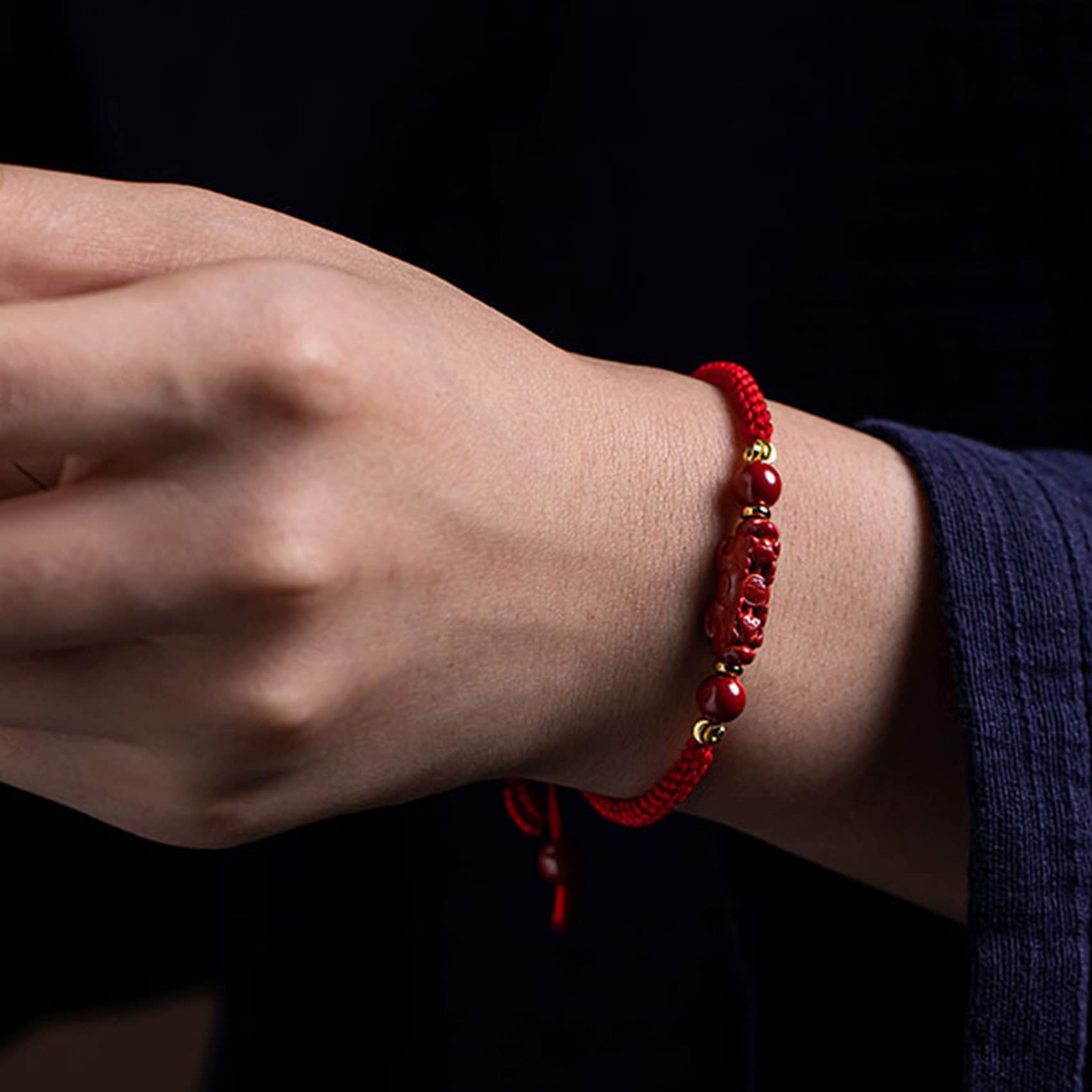 Natural Cinnabar Quartz Bracelet with Pixiu Charm - Feng Shui Adjustable Red String Bracelet for Women & Men - Reiki Chakra Healing Gemstone for Luck & Protection - Perfect for Meditation, Gifts & Spiritual Energy Balancing