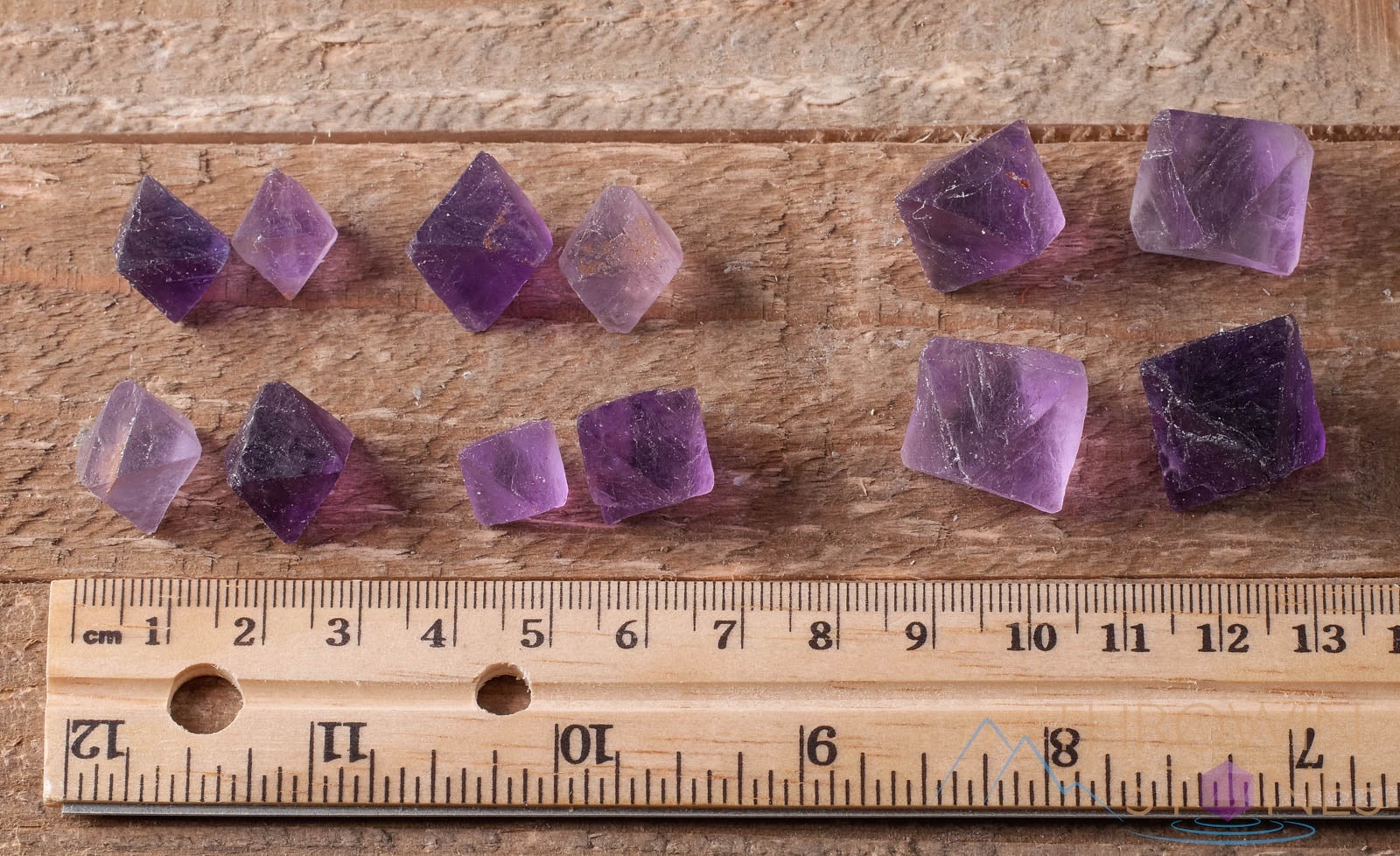 Natural Purple Fluorite Raw Crystal Octahedrons – Sacred Geometry Healing Stones for Meditation, Chakra Balancing & Energy Work – Metaphysical Crystals for Spiritual Growth & Home Decor (E0623)