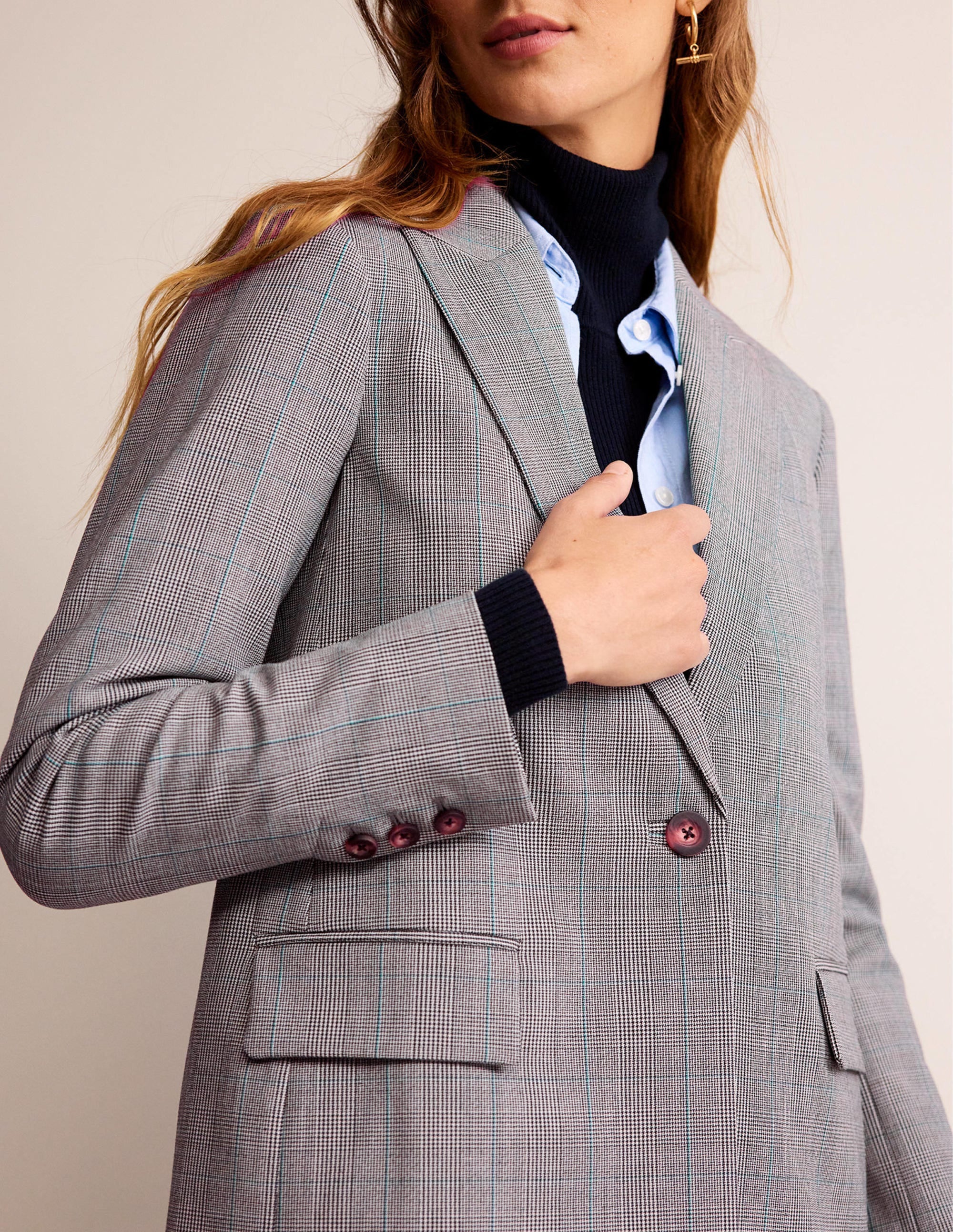 Stylish Bloomsbury Wool Blazer in Grey Check Pattern - Perfect for Office Wear & Business Casual Outfits