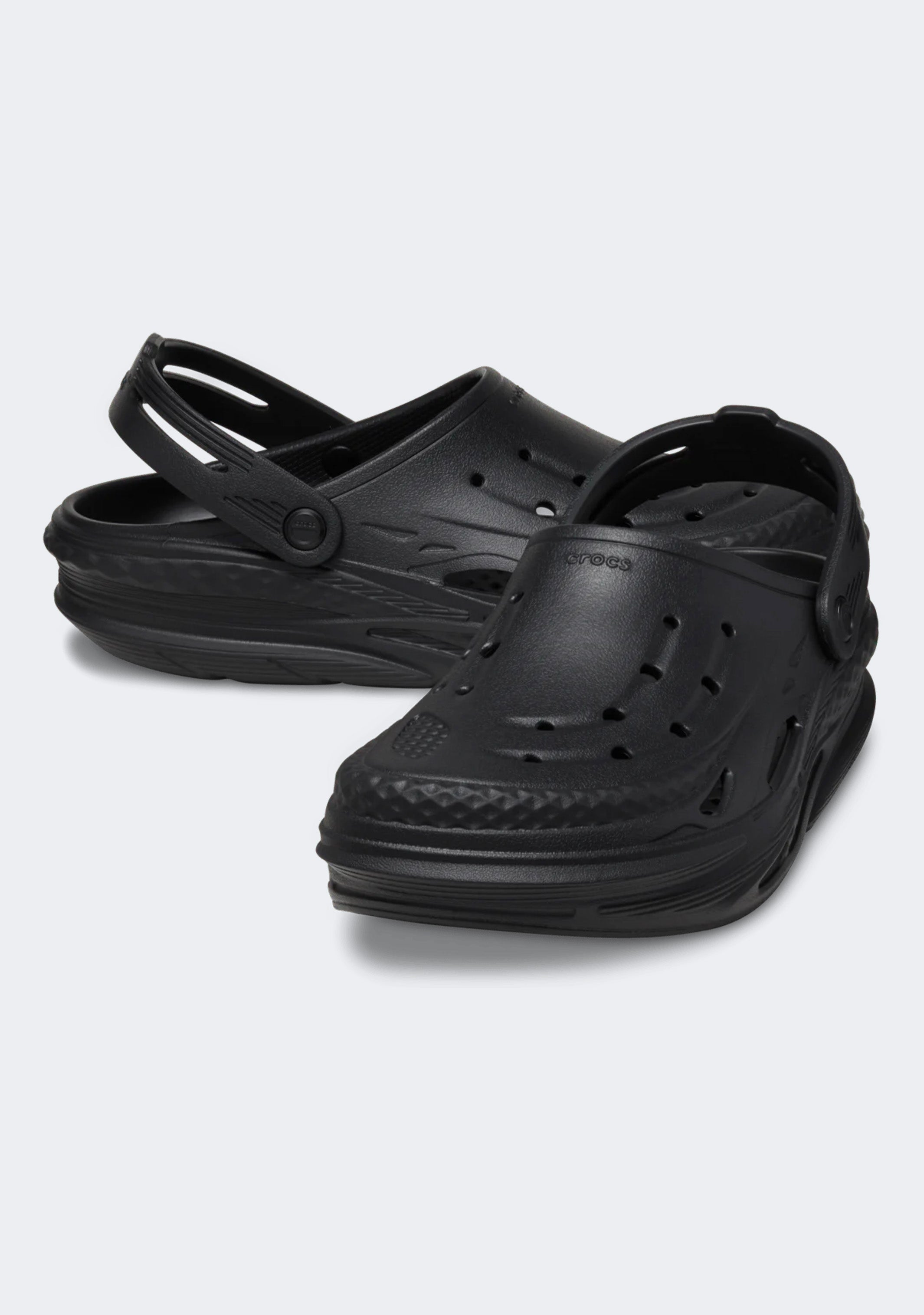 Crocs Kids' Off Grid Clog K - Comfortable Water Shoes for Boys & Girls - Perfect for Beach, Pool, and Outdoor Play