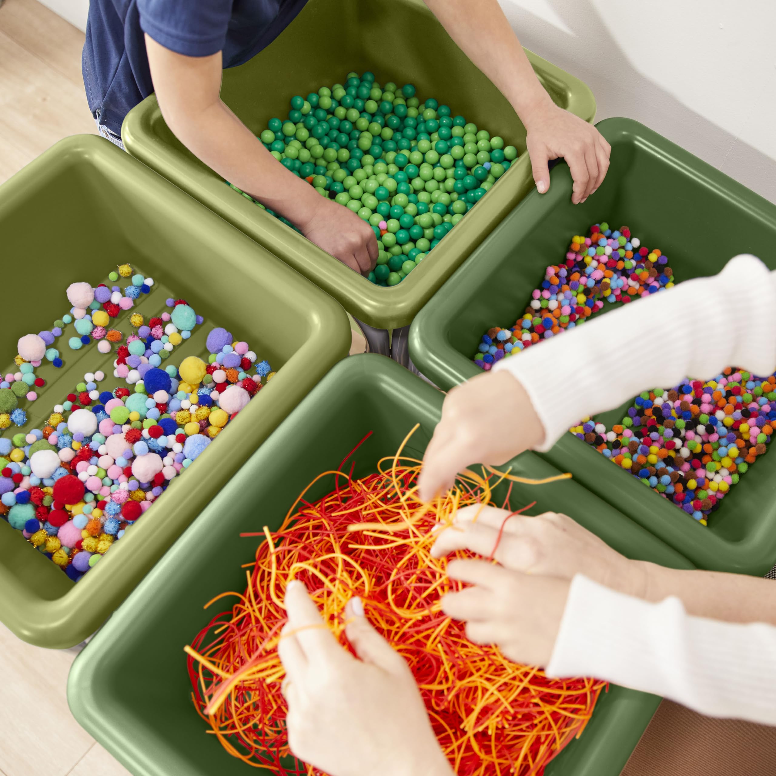 ECR4Kids 4-Station Adjustable Sand and Water Play Table with Sensory Bins - Fern Green & Hunter Green - Outdoor & Indoor Toddler Activity Table for Sensory Play, Preschool Learning, and Backyard Fun
