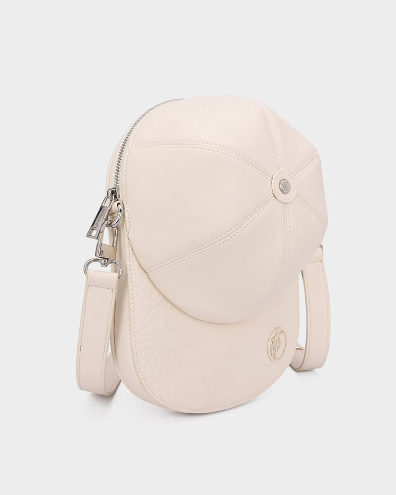 Stylish White Baseball Cap Design Bag - Perfect for Sports, Travel & Everyday Use