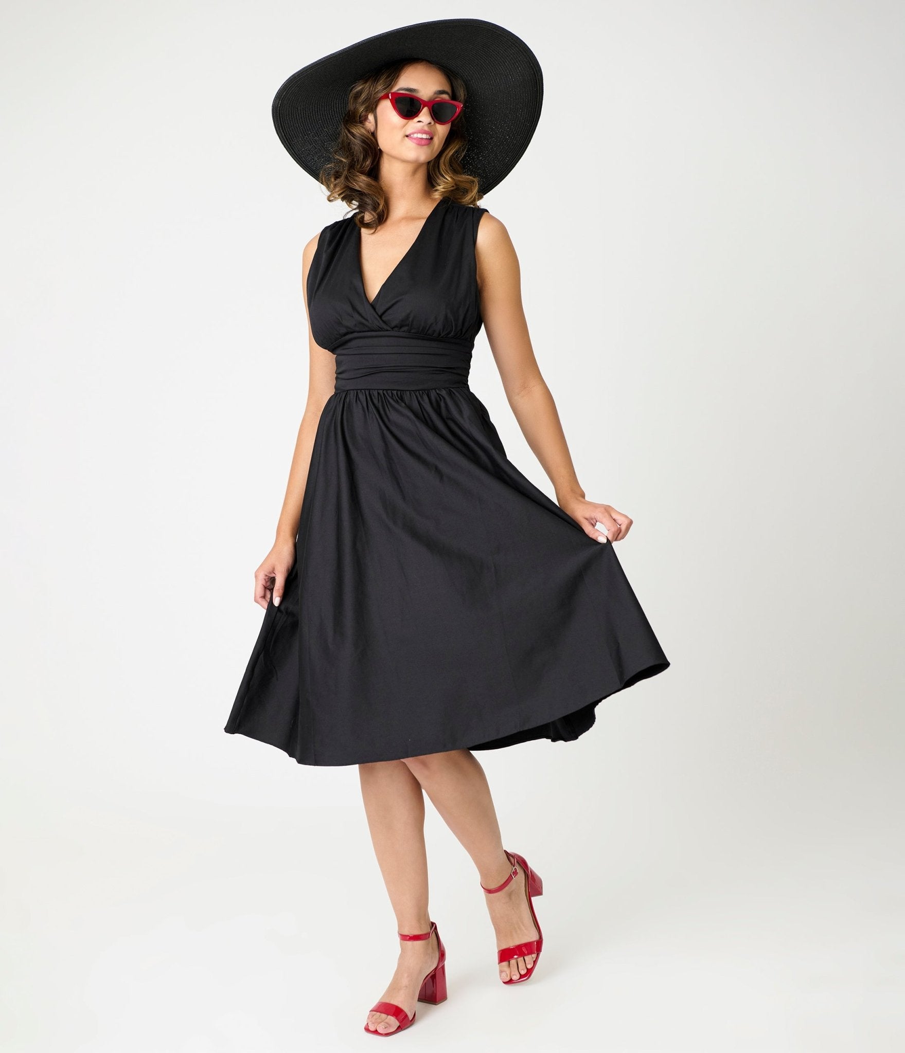 Timeless London Black Candace Swing Dress - Elegant Flowy Midi Dress for Women | Perfect for Parties, Weddings & Special Occasions