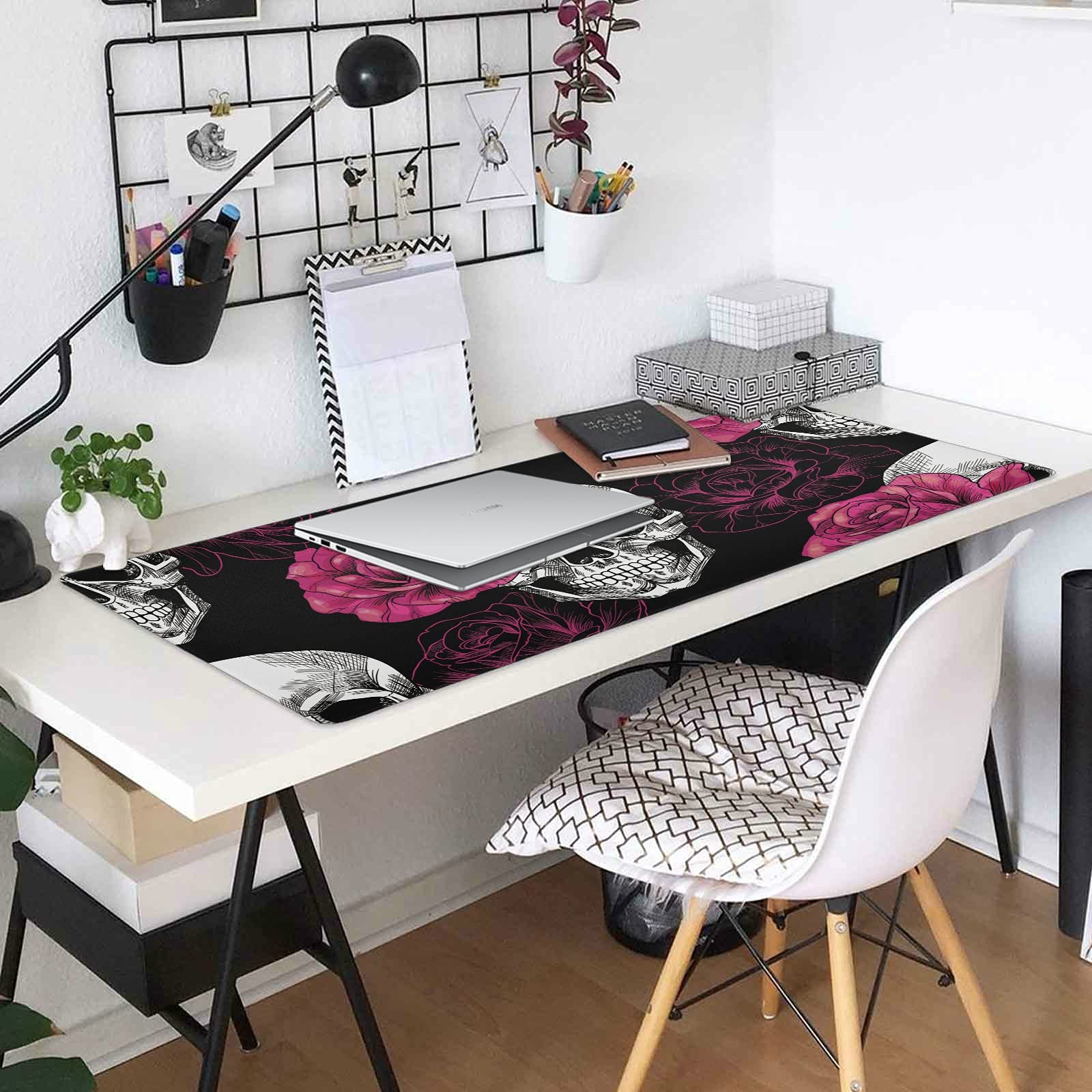 Large Skull Gaming Mouse Pad (35.4x15.7x0.12In) - Extended Non-Slip Rubber Base Desk Mat for PC, Laptop, Office & Home Use - Perfect for Gamers, Programmers & Office Workers