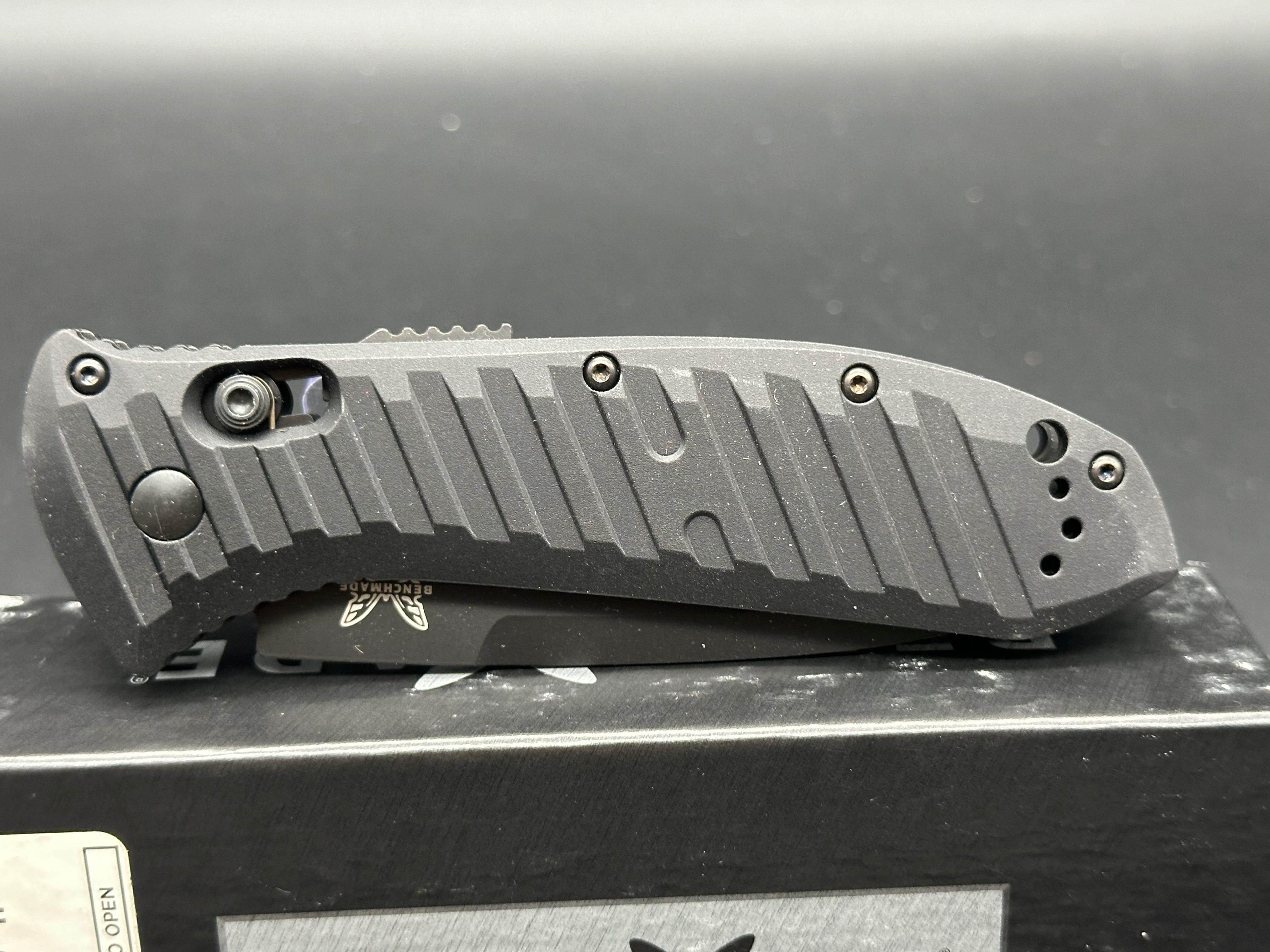 Benchmade 5700SBK Auto Presidio II Automatic Knife - 3.7