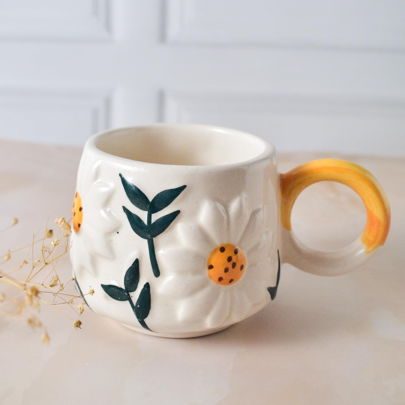 QSHI Handmade Ceramic Coffee Mug - 250ml Sunflower Design, Microwave & Dishwasher Safe - Perfect for Tea, Milk, Cold Brew & Gifts - Ideal for Home, Office & Best Friend Presents
