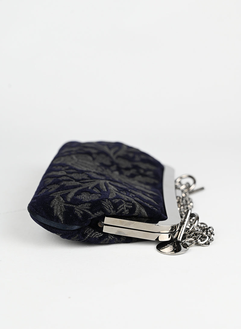 Gucci Embroidered Velvet Shoulder Bag in Blue - Perfect for Evening Events & Luxury Fashion Accessories