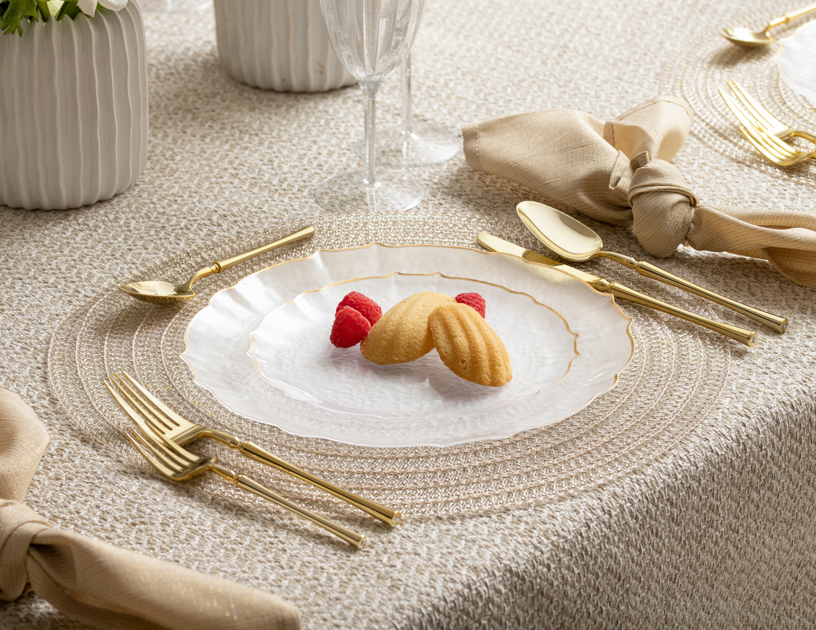 32-Piece Transparent White & Gold Round Plastic Dinnerware Set - Elegant Disposable Plates, Cups, Forks & Spoons for 16 Guests - Perfect for Weddings, Parties, Catering & Outdoor Events