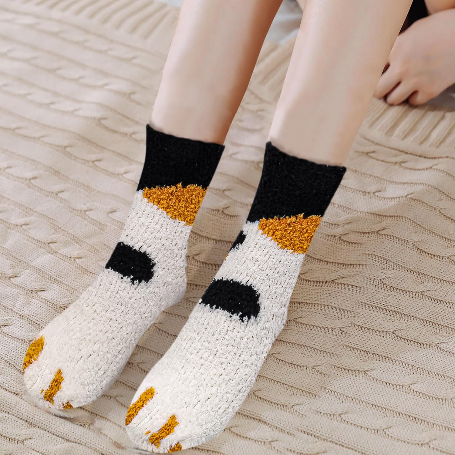 AGRIMONY Women's Fluffy Animal Slipper Socks - Warm Fuzzy Thermal Winter Socks for Women & Girls - Cozy Home, Lounge & Bedroom Wear for Cold Weather