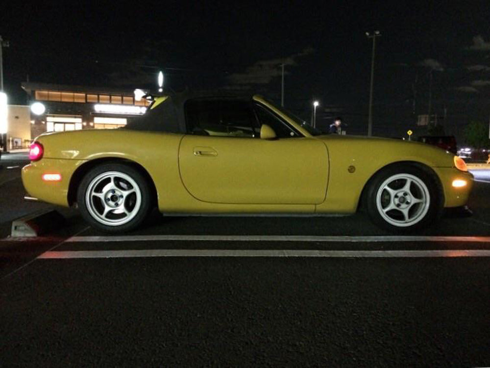 Amber/Red LED Side Marker Lights for 1990-2005 Mazda Miata MX-5 - Clear Lens, Easy Installation - Perfect for Night Driving & Car Customization