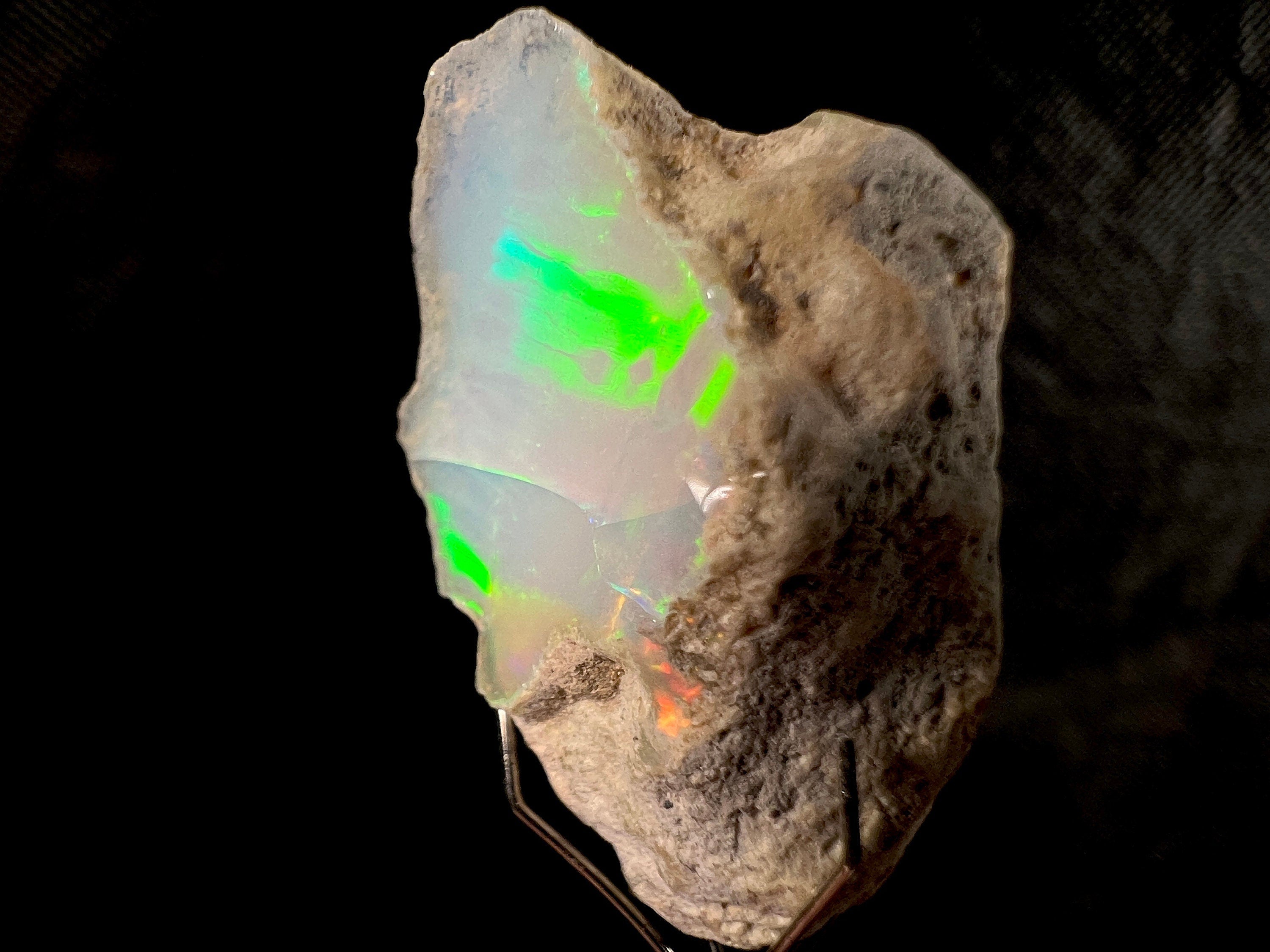 Premium 4A+ Welo Opal Raw Crystal - Natural Cutting Grade Opal Gemstone, October Birthstone for Jewelry Making & Collecting | Perfect for Rings, Necklaces & Healing Crystals