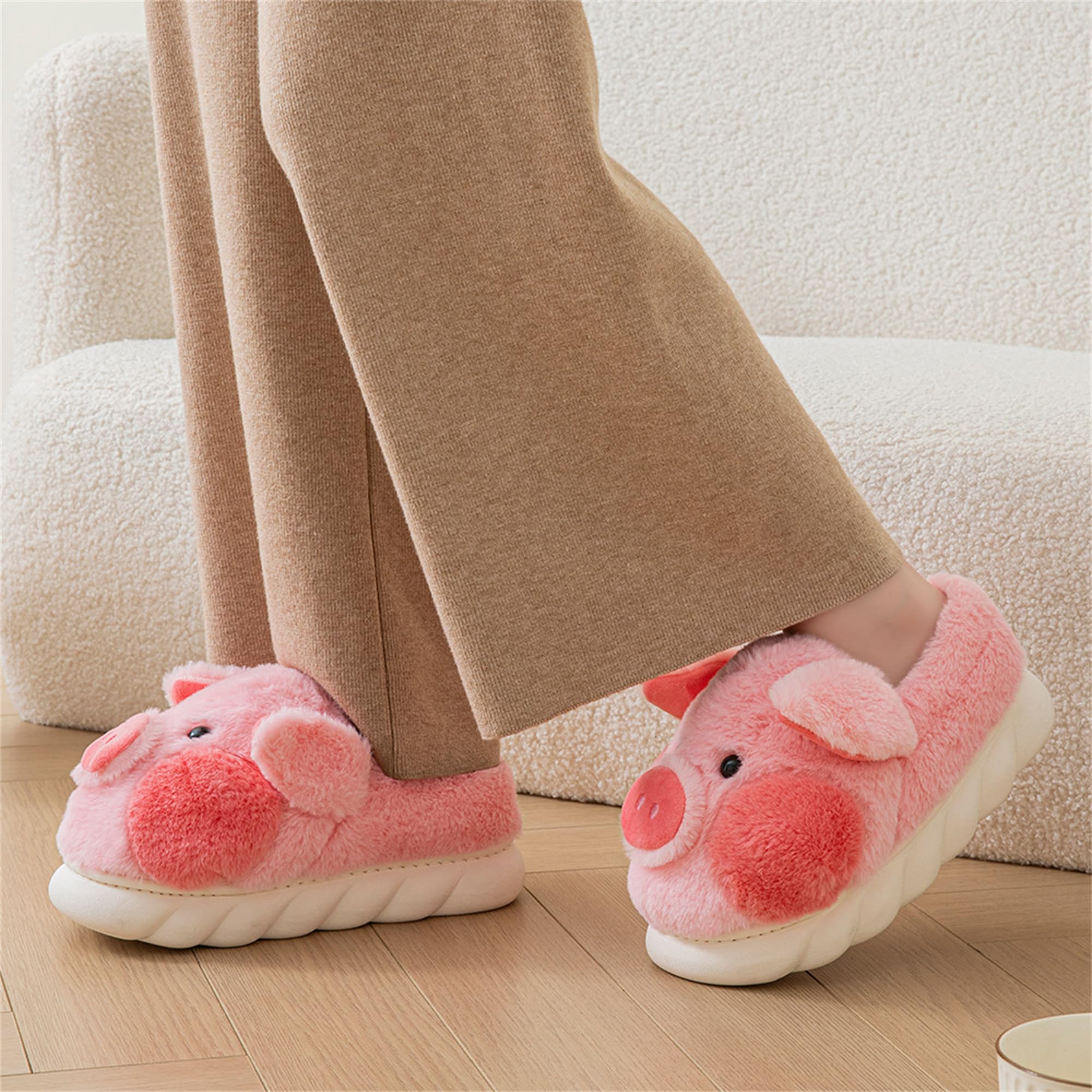 LANFIRE Women's Cozy Animal Slippers - Soft Plush Pig Design Home Shoes for Adults, Indoor/Outdoor Comfort for Relaxation & Lounging