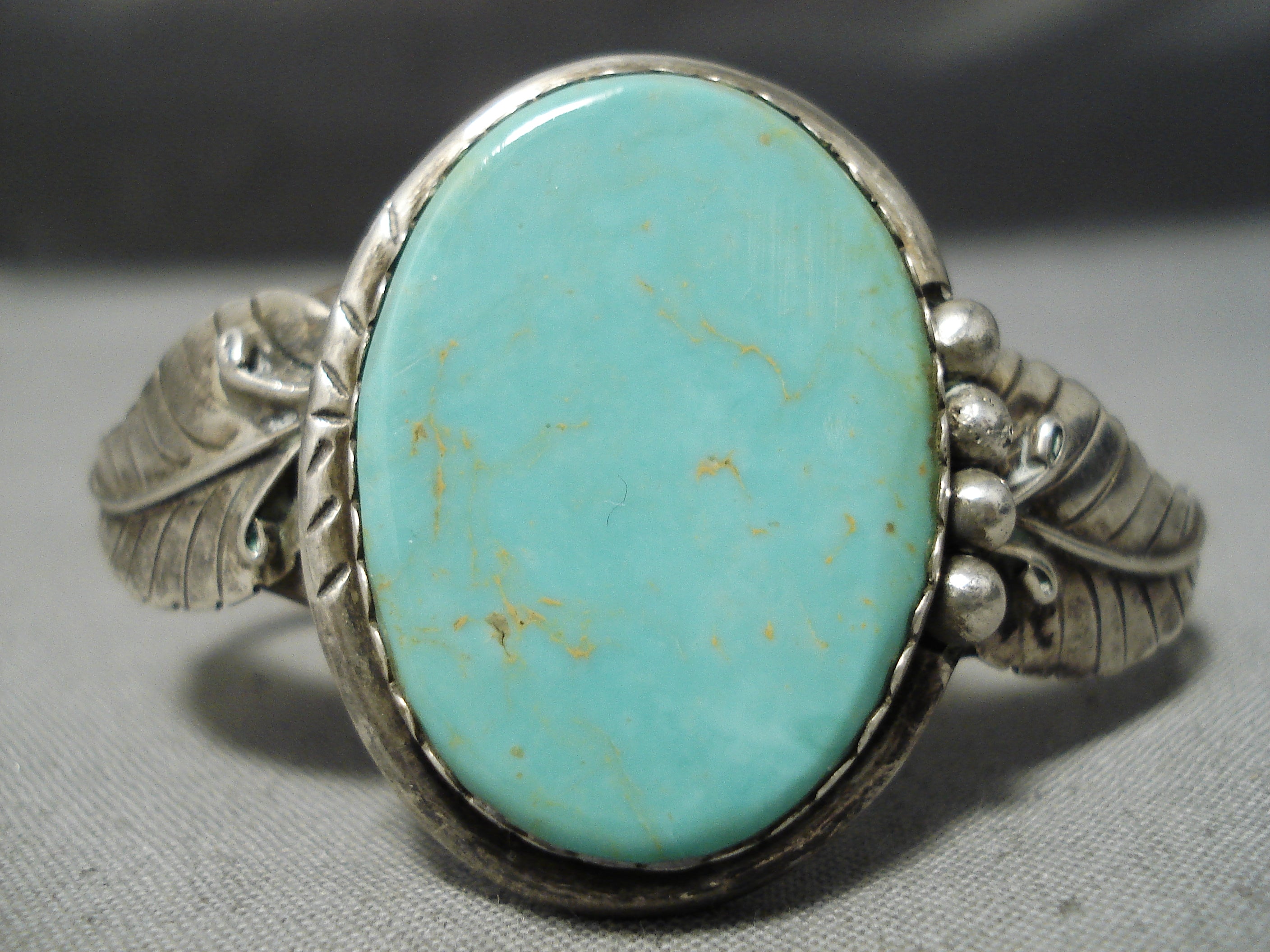 Amazing Vintage Native American Navajo Royston Turquoise Sterling Silver Leaf Bracelet Old