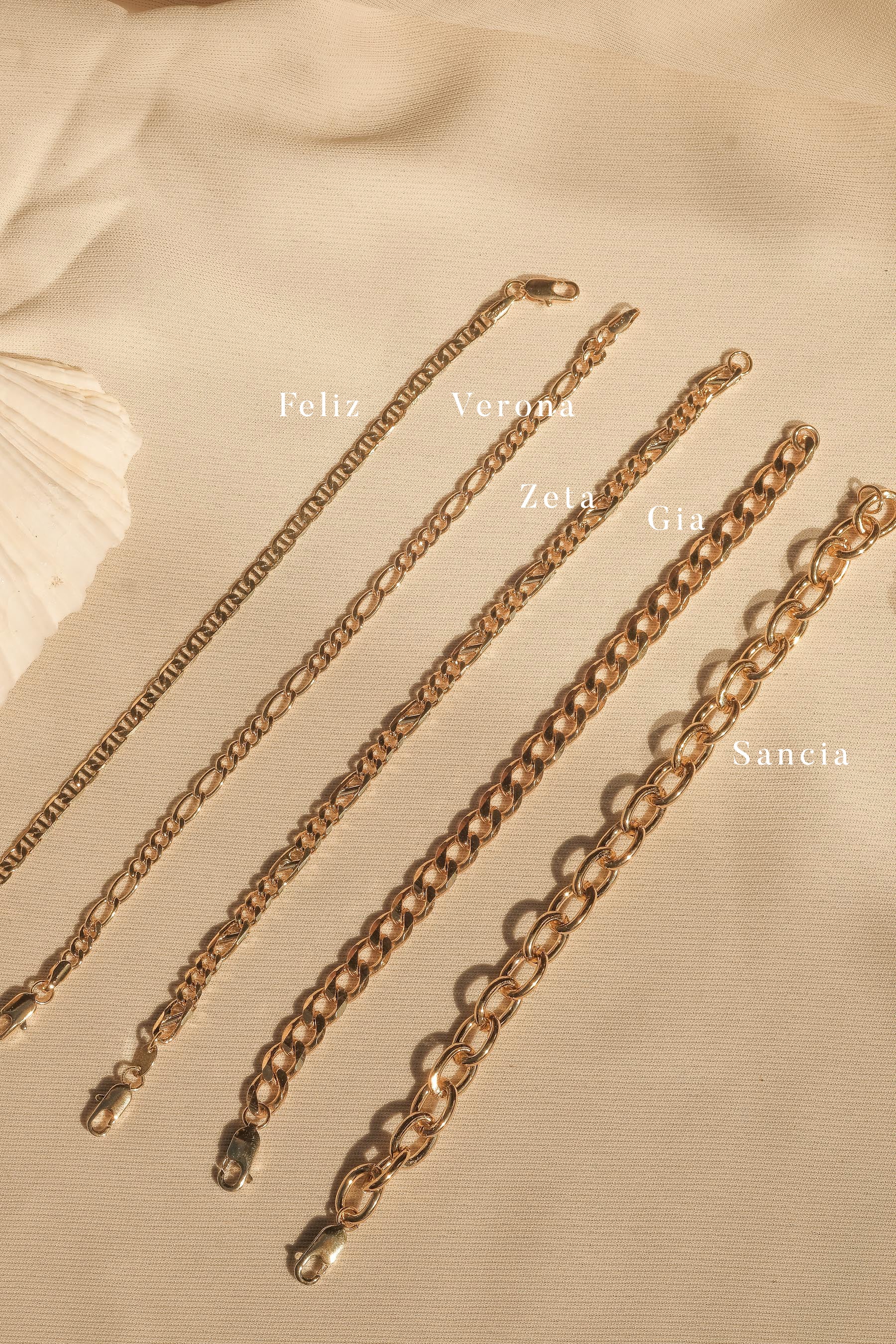 Gia Chunky Bracelet for Women - Trendy Gold Plated Statement Jewelry - Perfect for Parties, Weddings & Everyday Wear