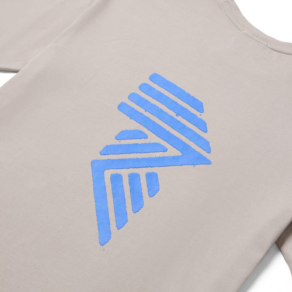 R.A.D® Logo Graphic T-Shirt in Stone Wash - Stylish Casual Wear for Street Fashion & Everyday Outfits