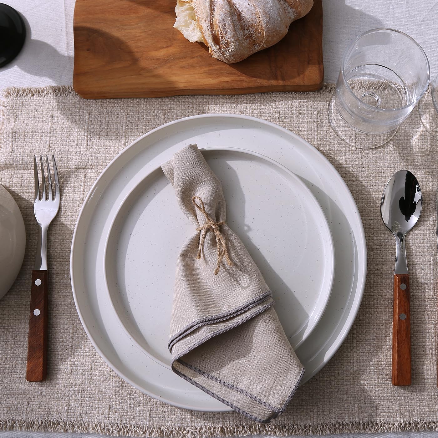 Famiware 12-Piece Dinnerware Set - Nebula Plates & Bowls for 4, White Porcelain Tableware | Perfect for Family Dinners, Parties & Everyday Use
