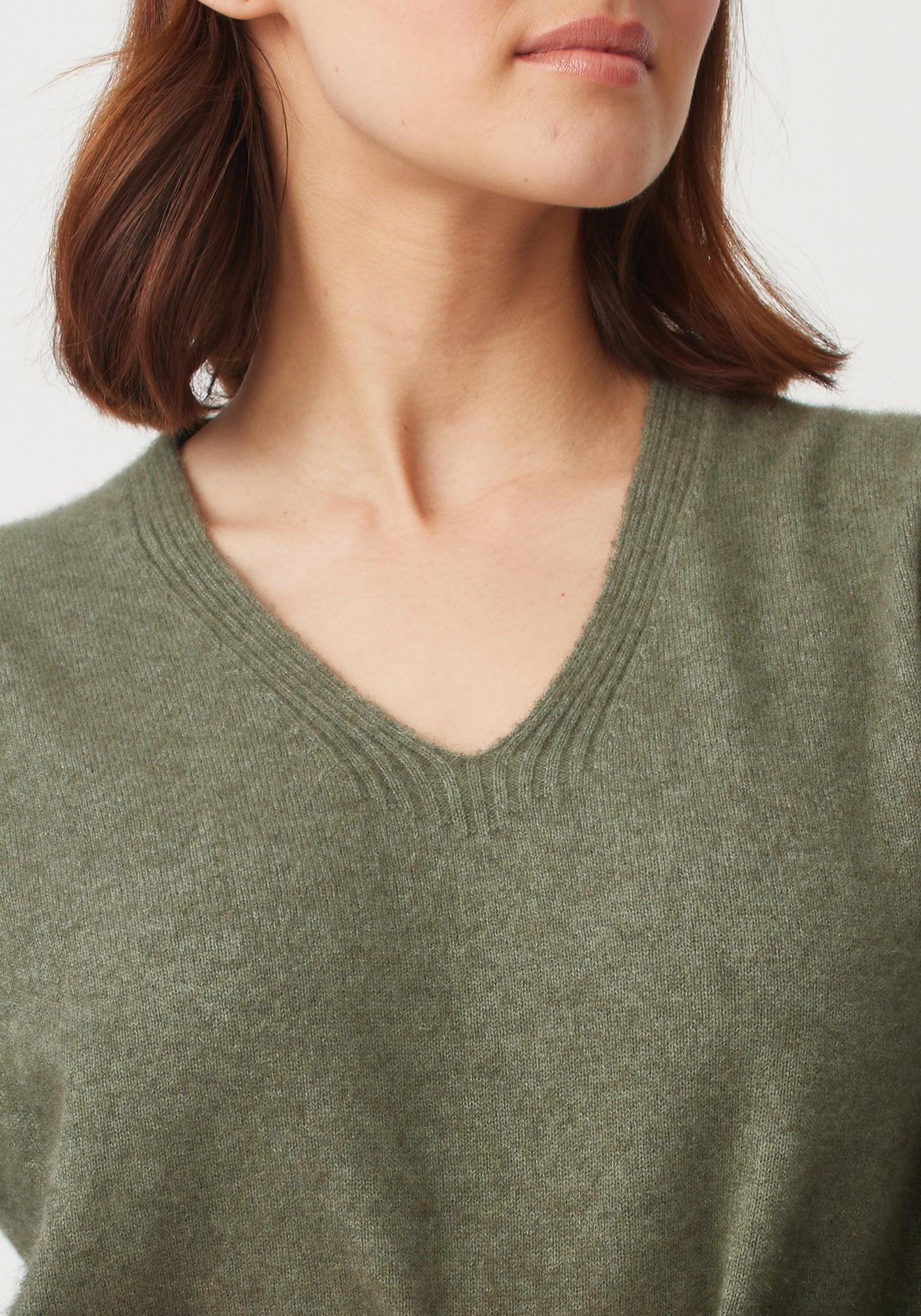 Cozy Relax V-Neck Sweater for Women - Soft & Comfortable Knit Pullover - Perfect for Casual Wear, Office & Fall Outfits