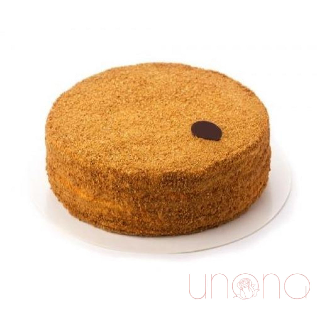 Authentic Traditional Honey Cake - Delicious & Moist Homemade Dessert for Holidays, Birthdays & Family Gatherings