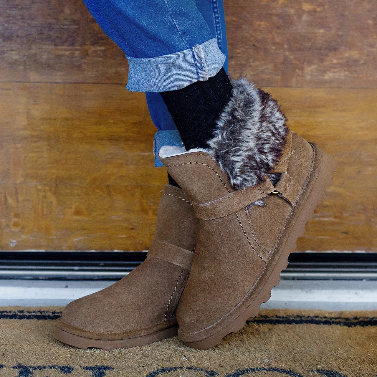 BEARPAW Women's Konnie Winter Boots - Comfortable Pull-On Classic Boots in Multiple Colors for Casual Wear, Outdoor Activities & Cold Weather