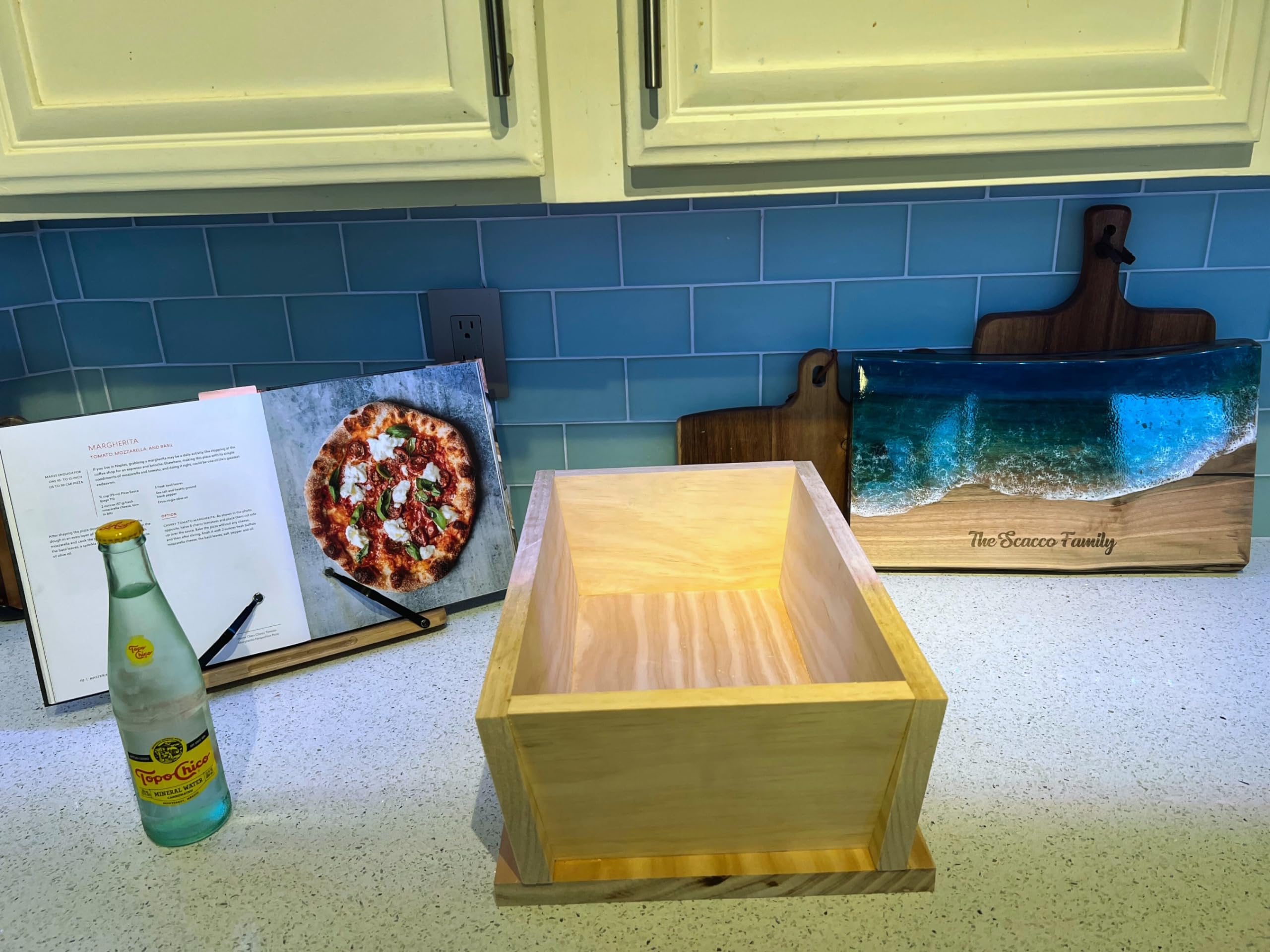 Authentic Neapolitan Wood Dough Box Madia with Lid - Large Size for Pizza Making, Bread Rising & Dough Proofing | Perfect for Home Bakers & Italian Restaurant Kitchen Use