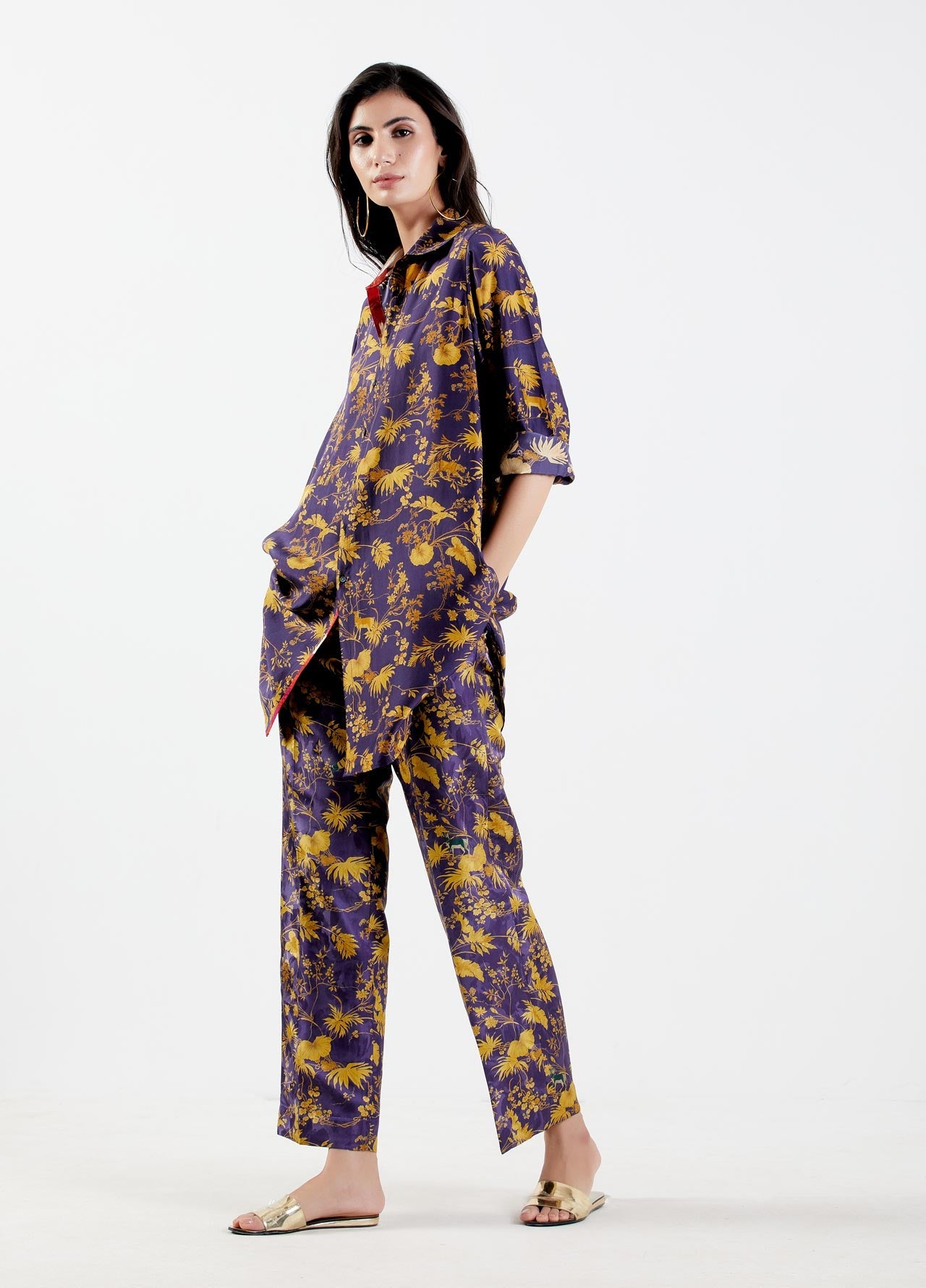 Luxury Oversized Silk Twirt Shirt for Women - Gold Twill Fabric - Perfect for Casual Wear, Office Outfits & Evening Events