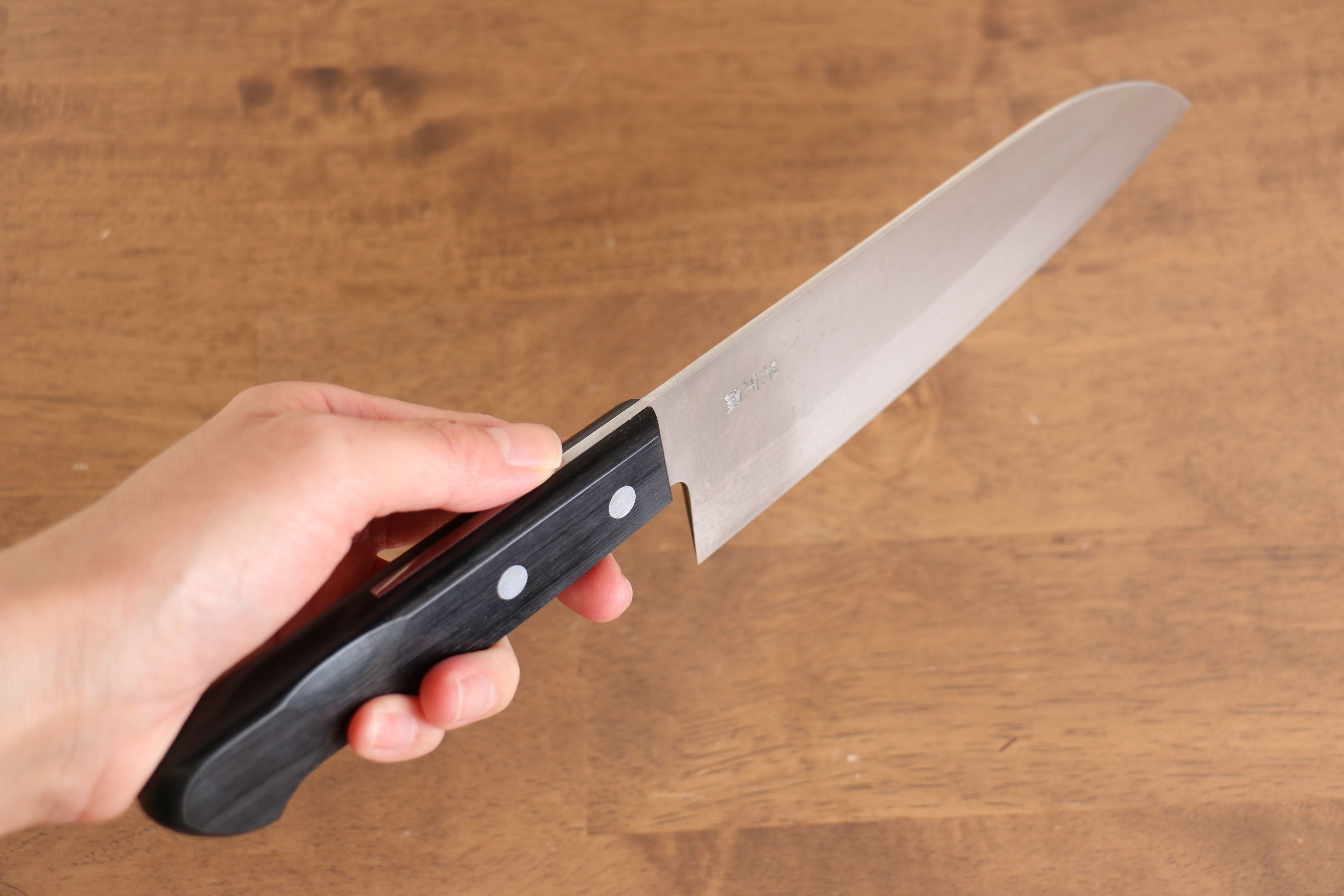 Nao Yamamoto SRS13 Nashiji Damascus Santoku Knife 170mm - Black Pakkawood Handle - Premium Japanese Kitchen Knife for Slicing, Dicing, and Chopping Vegetables, Meat, and Fish