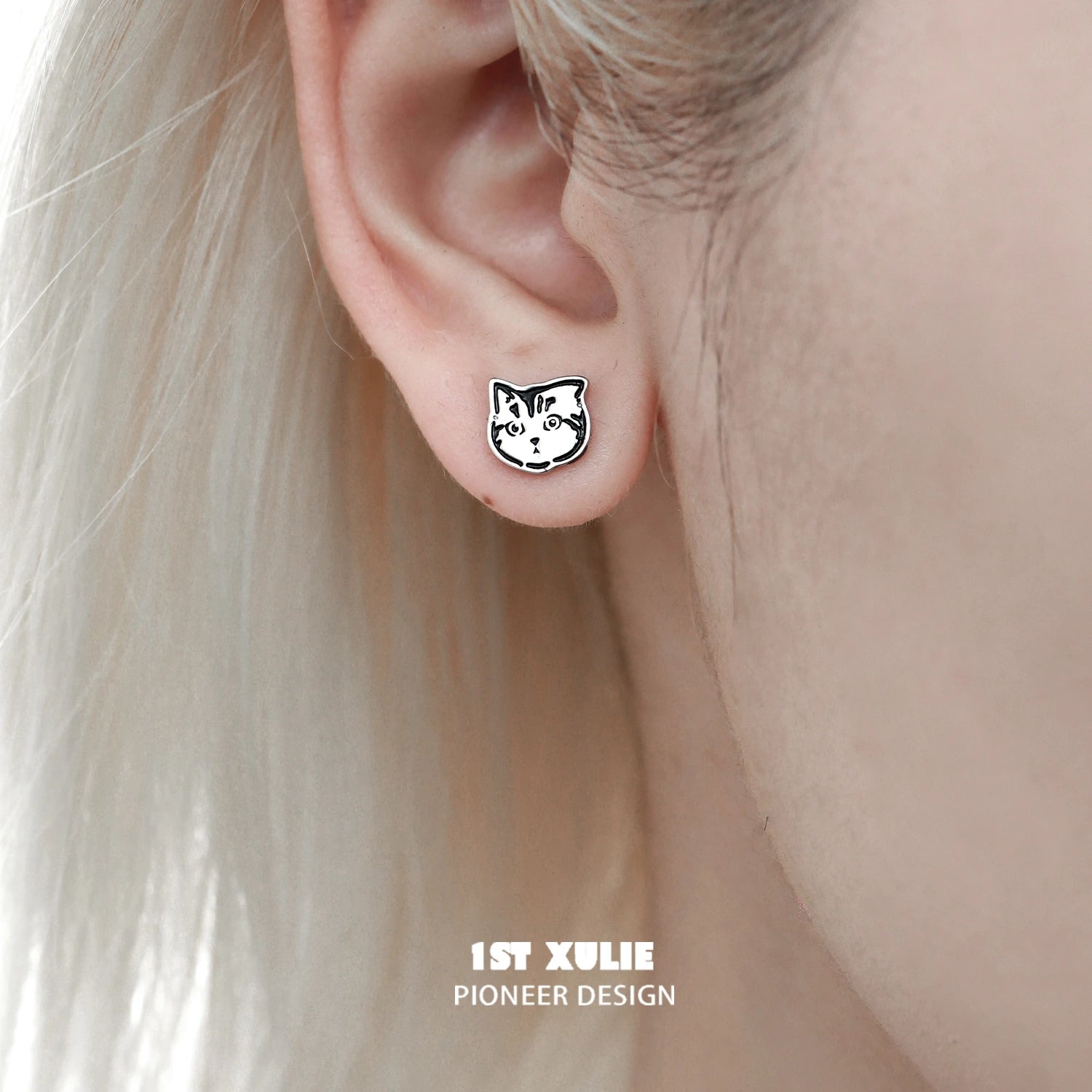 Graffiti Kitten S925 Sterling Silver Stud Earrings for Women - Cute Cartoon Cat Earrings for Daily Wear, Gift Giving & Special Occasions