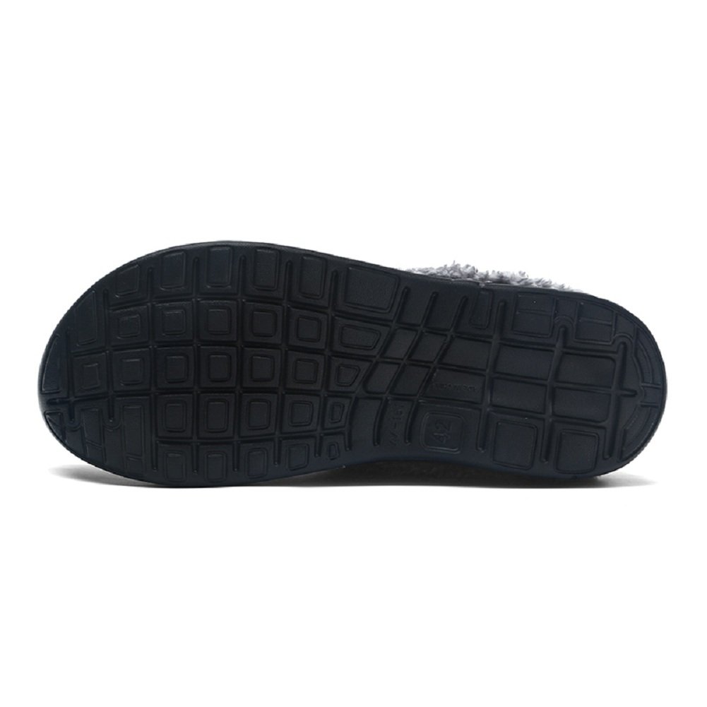 QISHENG Men's & Women's Fur-Lined Mules Clogs - Slip On Garden Shoes, Warm Winter Slippers with Non-Slip Sole - Perfect for Indoor/Outdoor Use at Home, Yard, Beach & Poolside (Black)