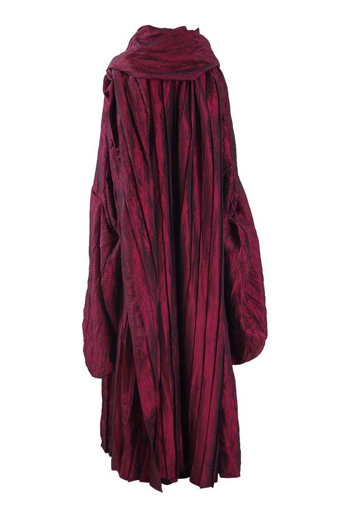 Melisandre Cosplay Costume Red Long Dress with Necklace - Women's Game of Thrones Halloween Outfit for Parties & Conventions