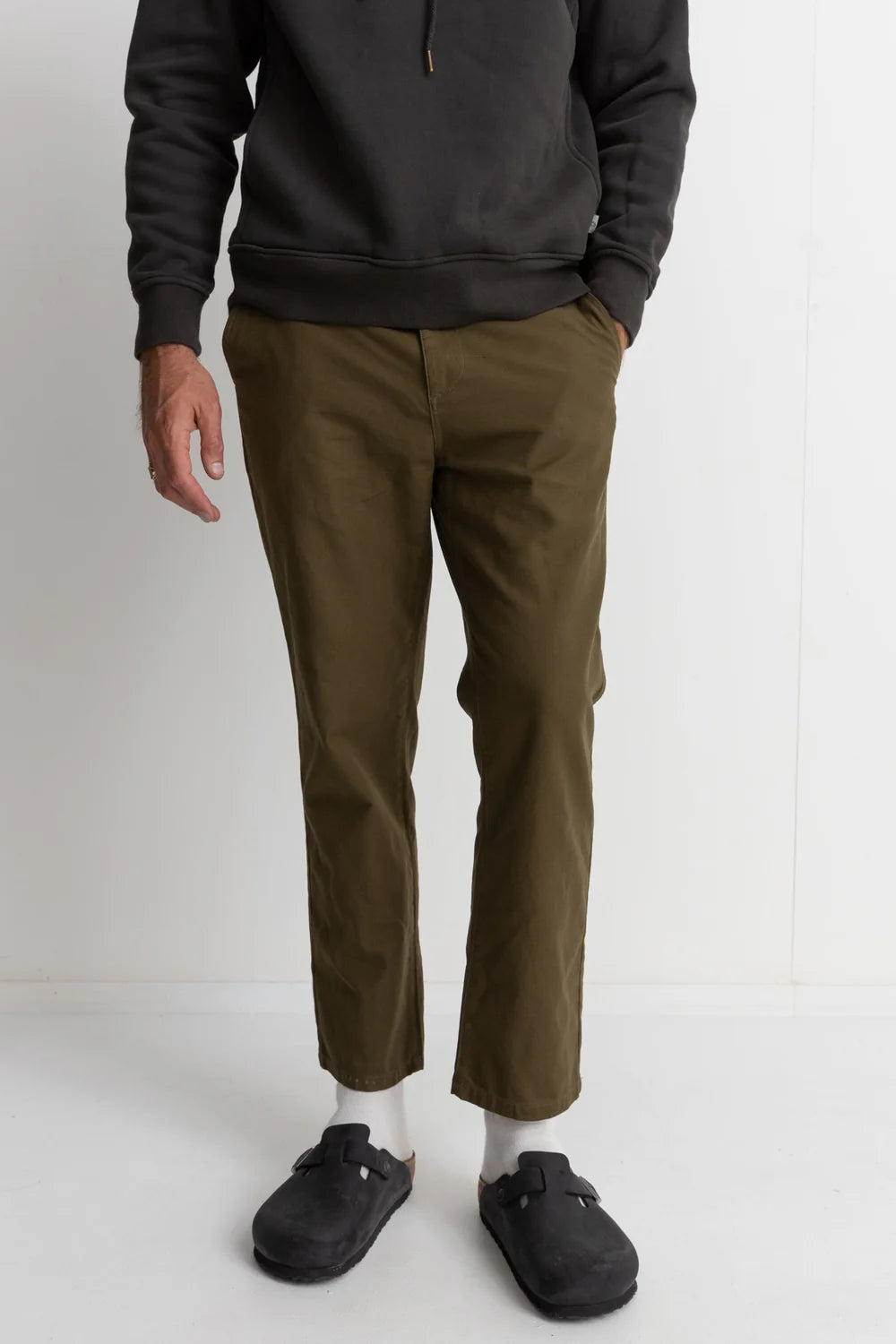 Classic Olive Fatigue Pants for Men - Durable Military Style Cargo Pants for Work, Hiking & Outdoor Adventures