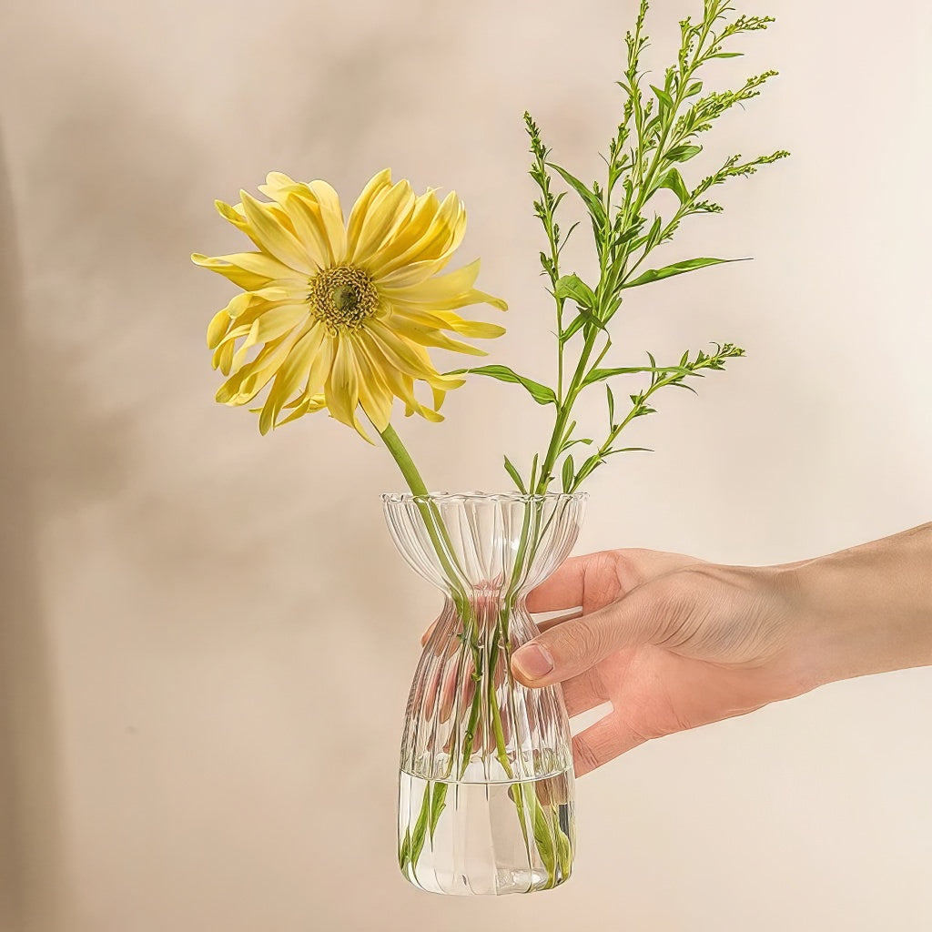 Elegant Fall Clear Striped Glass Vase - Perfect for Autumn Home Decor, Floral Arrangements & Seasonal Centerpieces