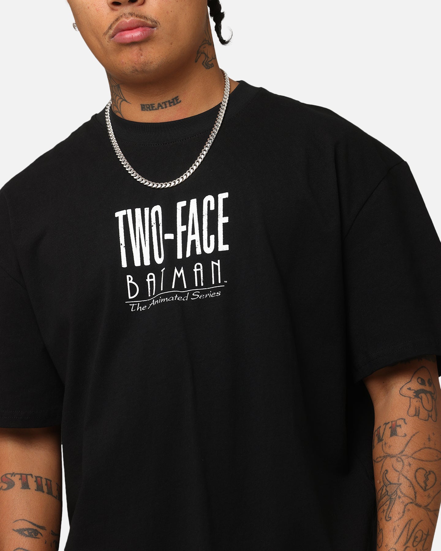 DC Batman Two-Face Heavy Cotton T-Shirt for Men - Black Graphic Tee - Superhero Comic Shirt for Casual Wear & Cosplay
