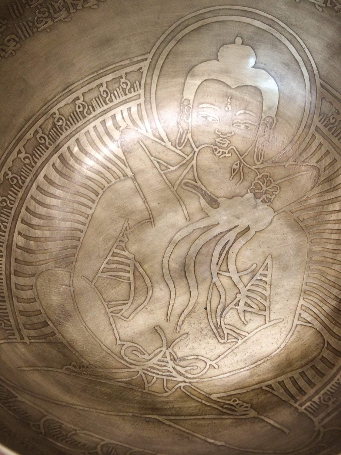 10 Inch Buddha Shakti and Om Singing Bowl - Handcrafted Meditation Bowl for Yoga, Mindfulness & Healing - Perfect for Spiritual Practice, Sound Therapy & Relaxation