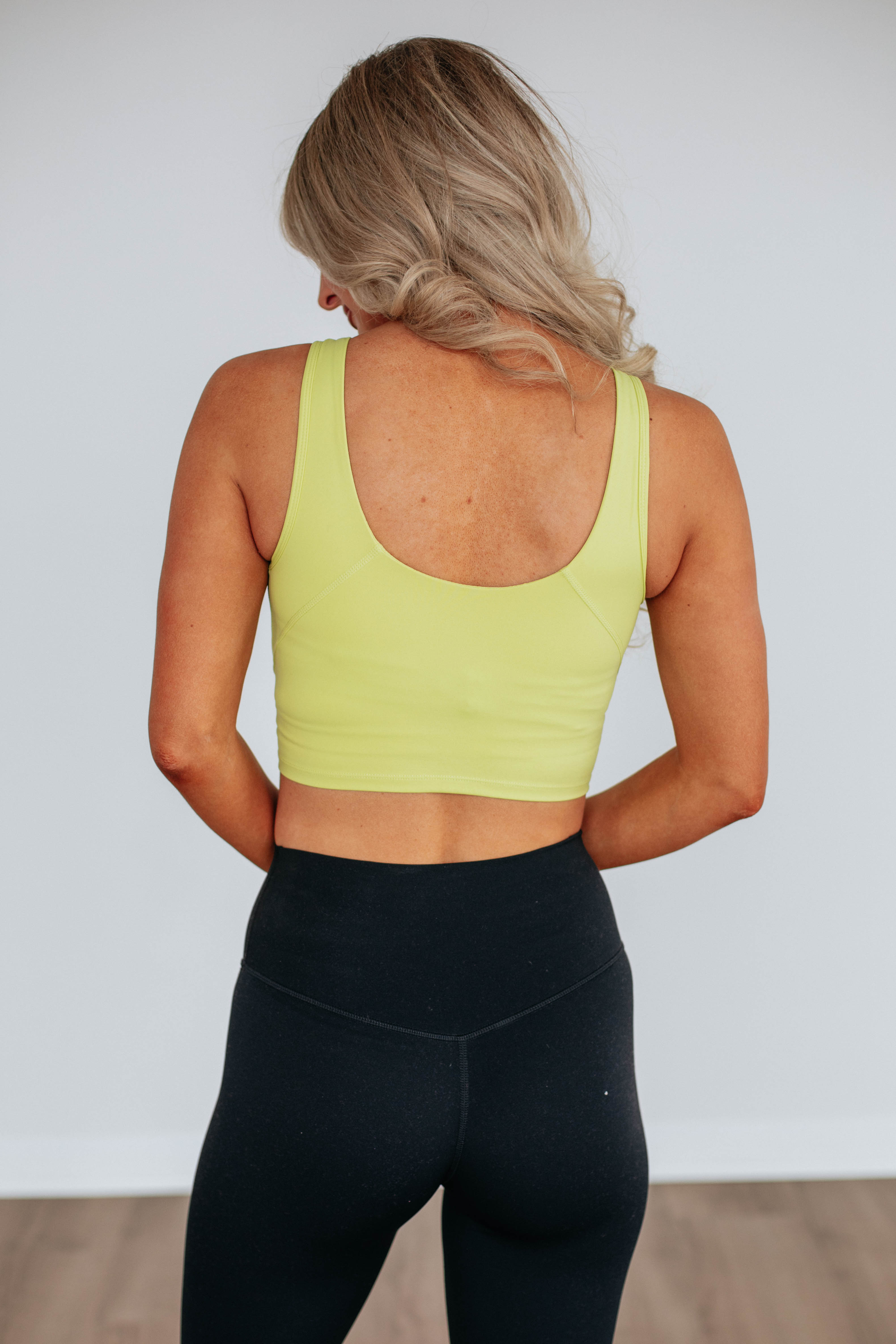 Ailani Women's Active Workout Top - Lemonade Color for Yoga, Running & Gym Fitness