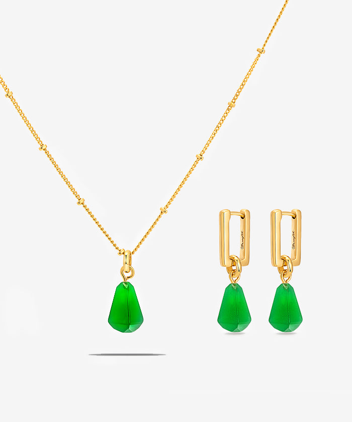 GREEN