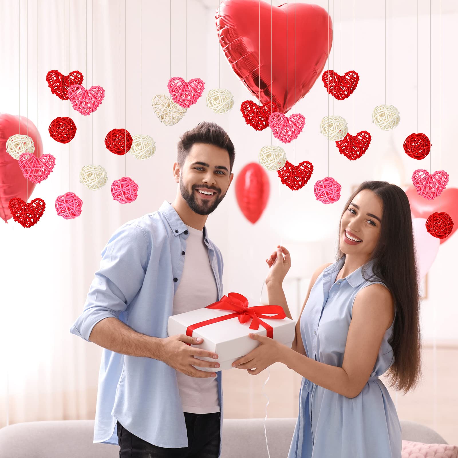 24-Piece Valentine's Day Wicker Rattan Ball Set - 12 Heart-Shaped & 12 Round Rattan Balls for DIY Crafts, Christmas Tree Decorations, Wedding & Home Party Decor in Pink, Red & White
