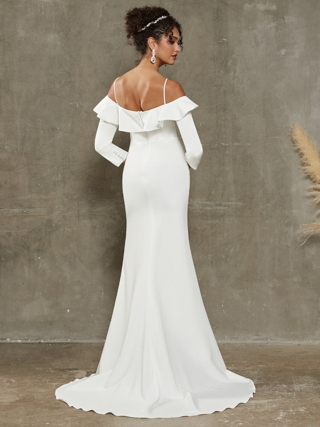 Elegant Double FDY Ruffled Off-Shoulder Mermaid Wedding Dress with Long Train - Perfect for Beach, Church, and Formal Wedding Ceremonies