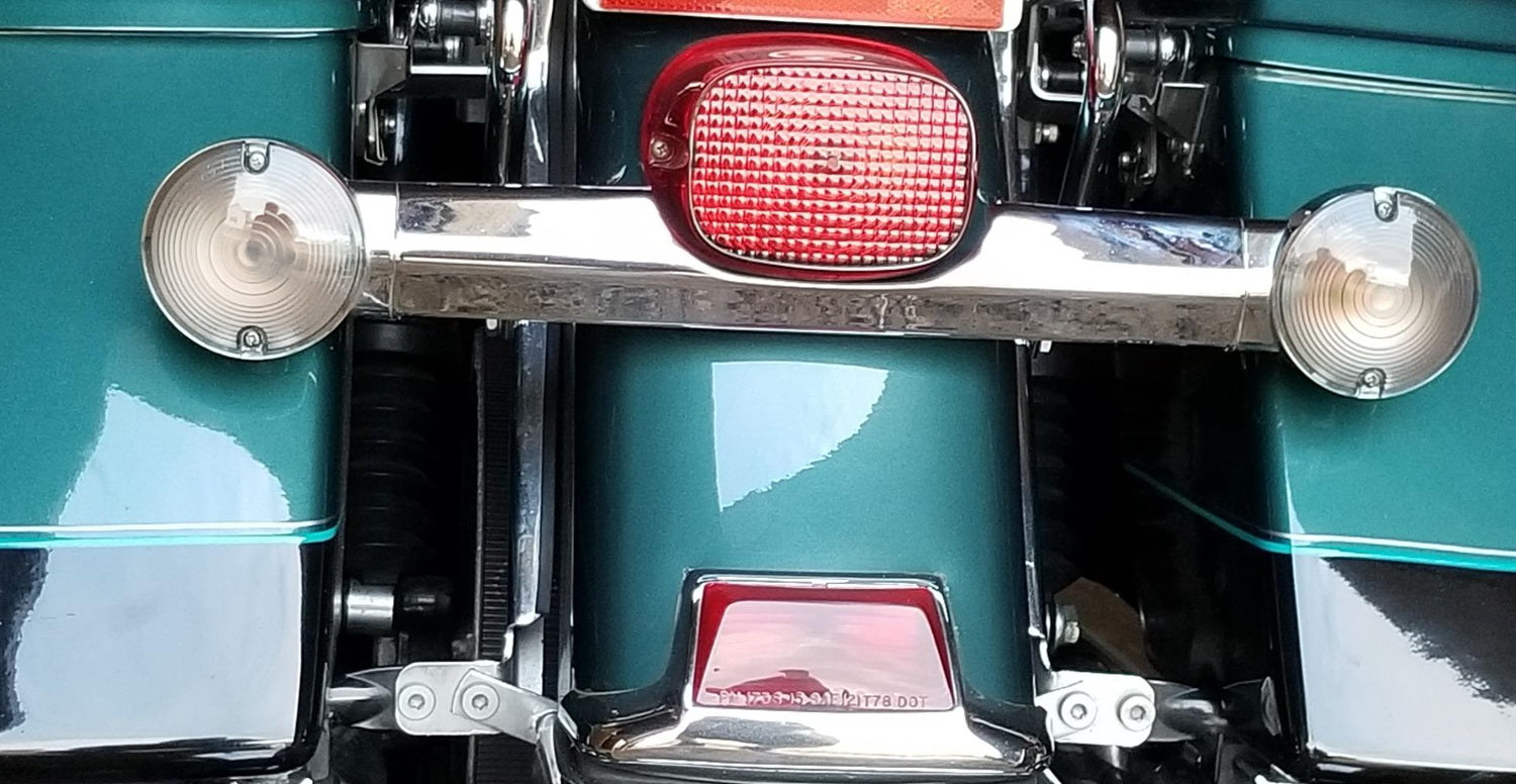 Clear Lens Turn Signal Light Flat Lens Covers for Harley Davidson Motorcycle - High Visibility Replacement Parts for Custom Bike Builds & Safety Upgrades