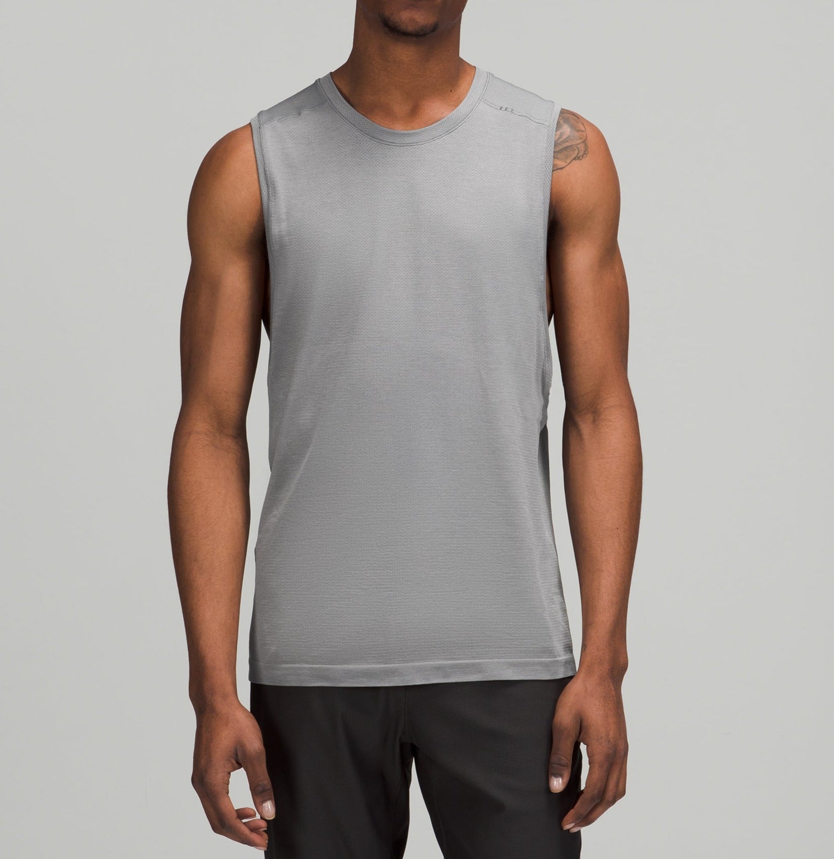 Lululemon Metal Vent Tech Sleeveless 2.0 Men's Workout Shirt - Moisture Wicking & Breathable for Gym, Running & Training