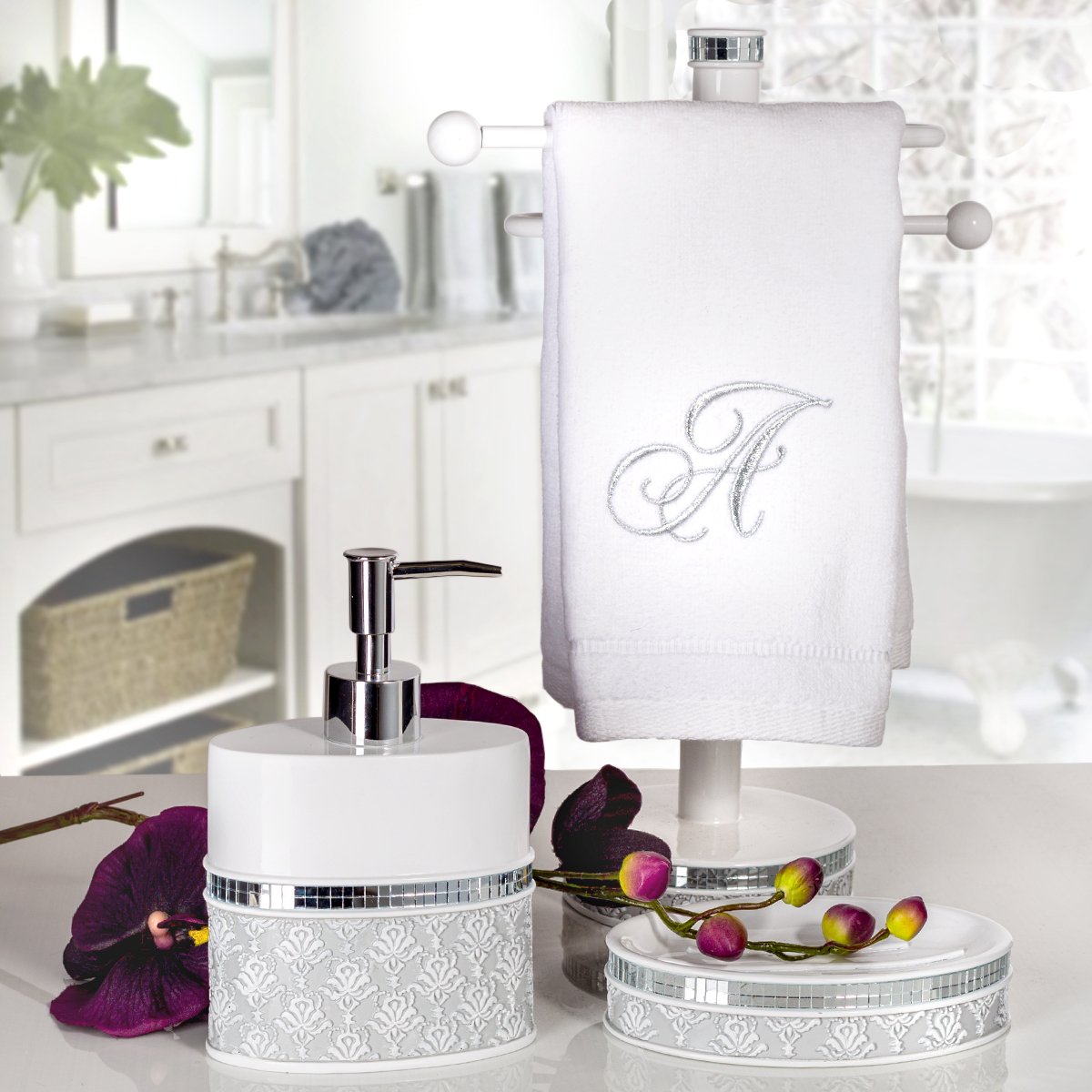 Decorative Damask Soap Dish for Bathroom - Gray & White Ceramic Soap Holder for Sink, Shower, Bathtub - Elegant Bath Accessories for Home Decor & Gift Ideas